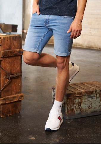 Shorts, im 5-Pocket-Stil