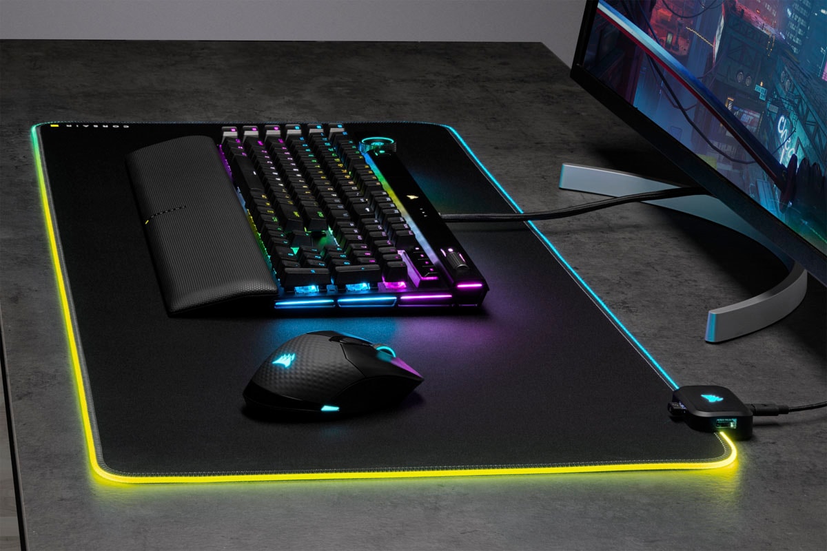 Corsair Gaming Mauspad »MM700 RGB«