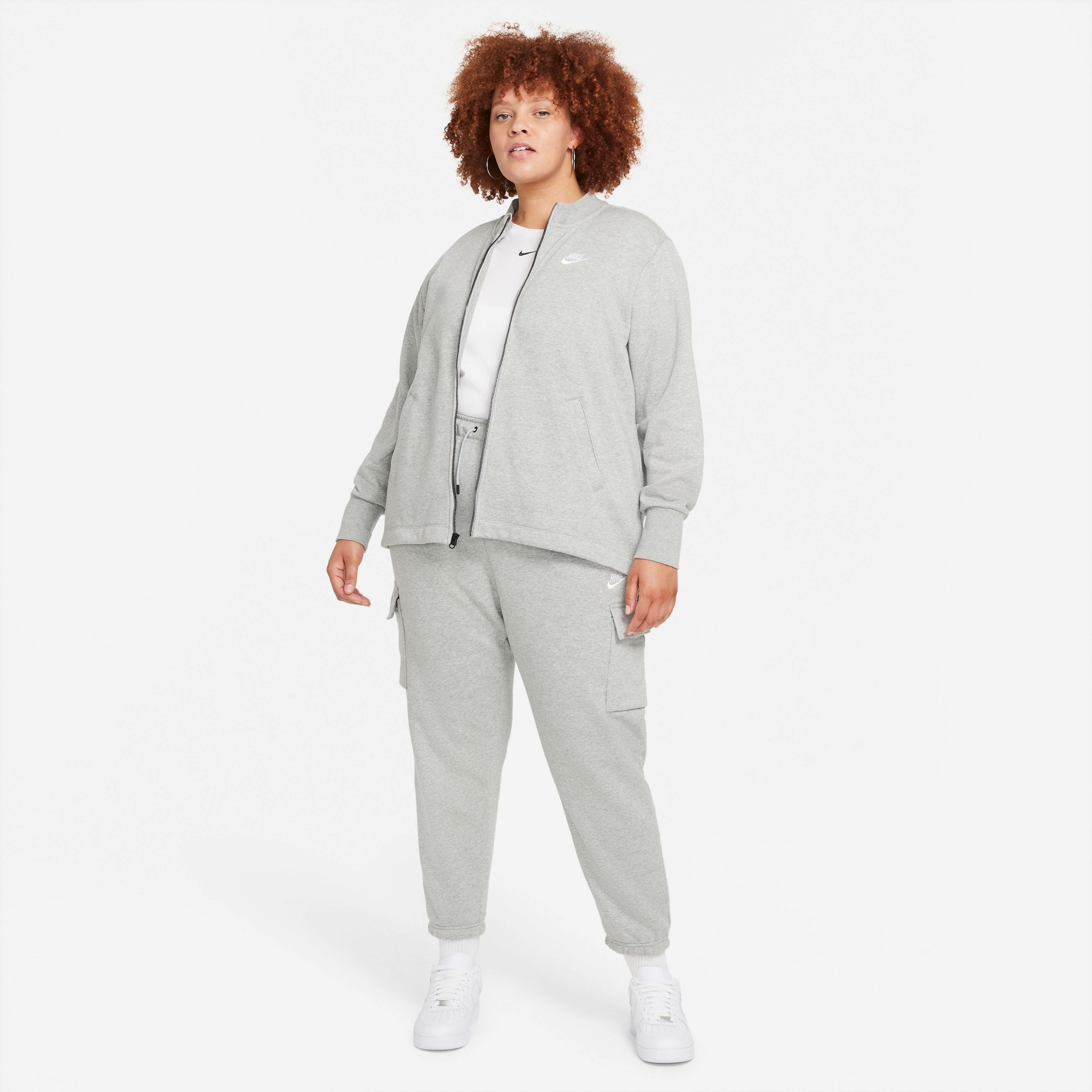 Nike Sportswear Jogginghose »ESSENTIALS WOMENS PANTS«