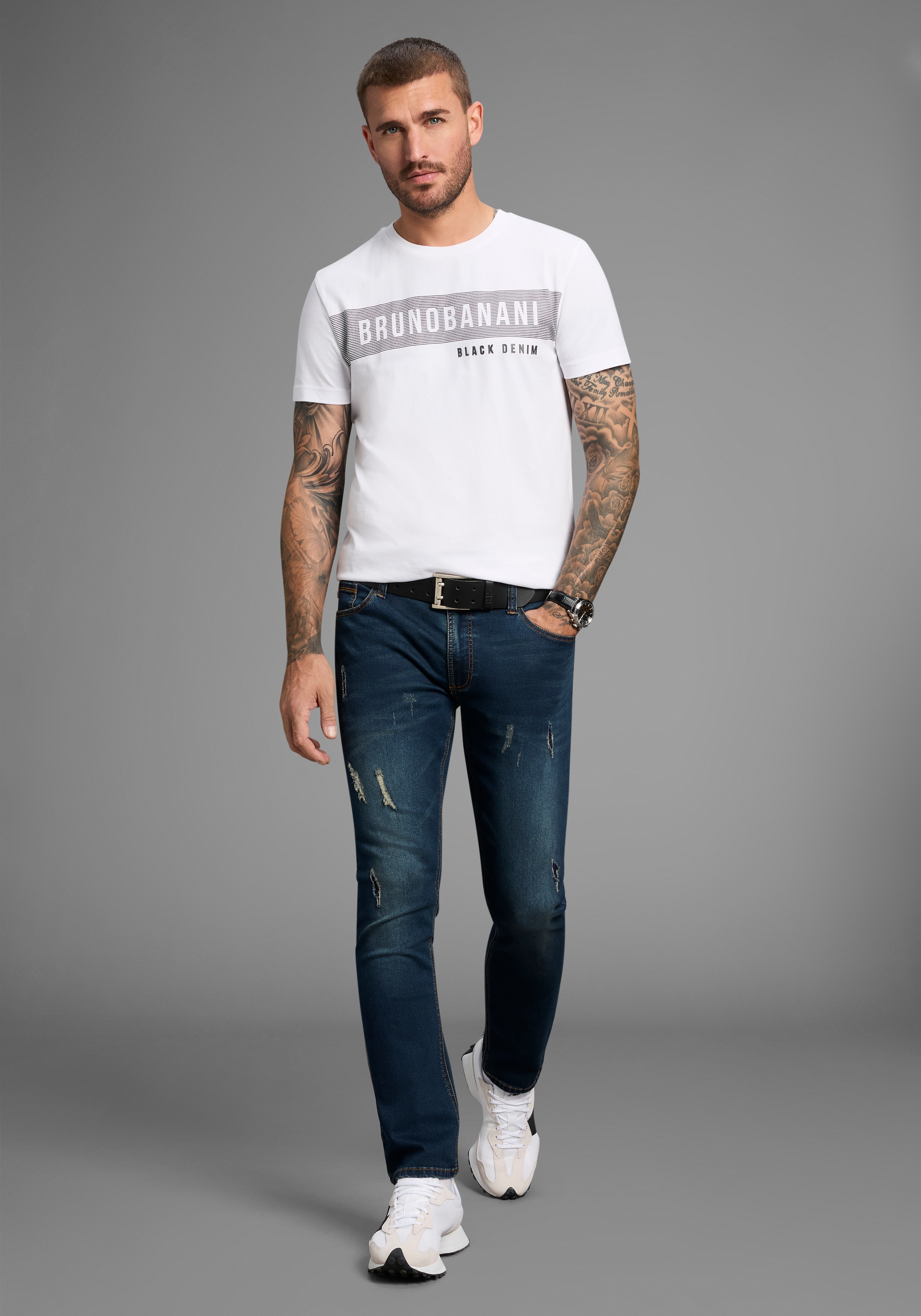 Bruno Banani Slim-fit-Jeans »Grady« schmale Beinweite, niedrige Leibhöhe, figurbetonte Silhouette