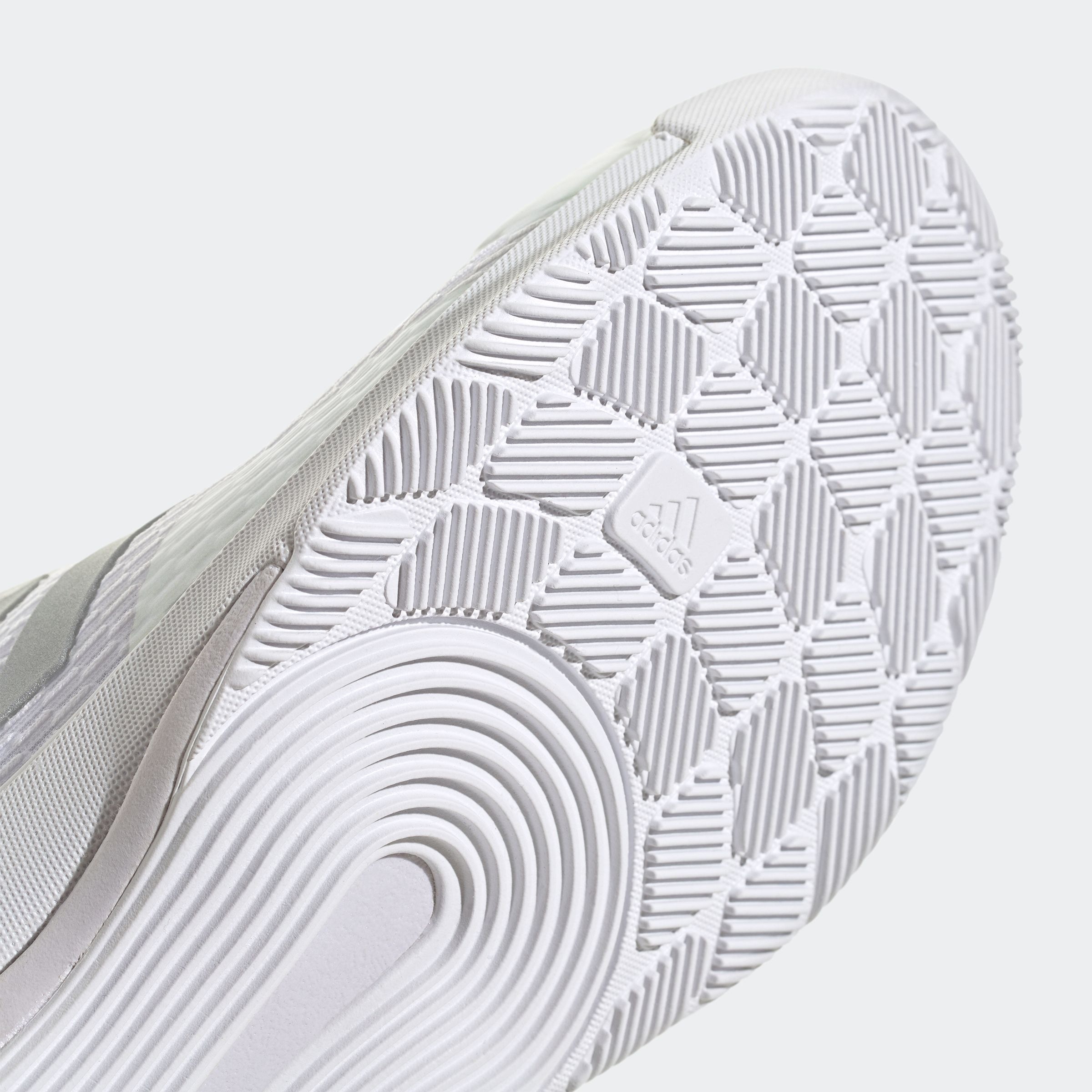 adidas Performance Hallenschuh »NOVAFLIGHT 2 INDOOR«, besonders geeignet für Volleyball und Basketball
