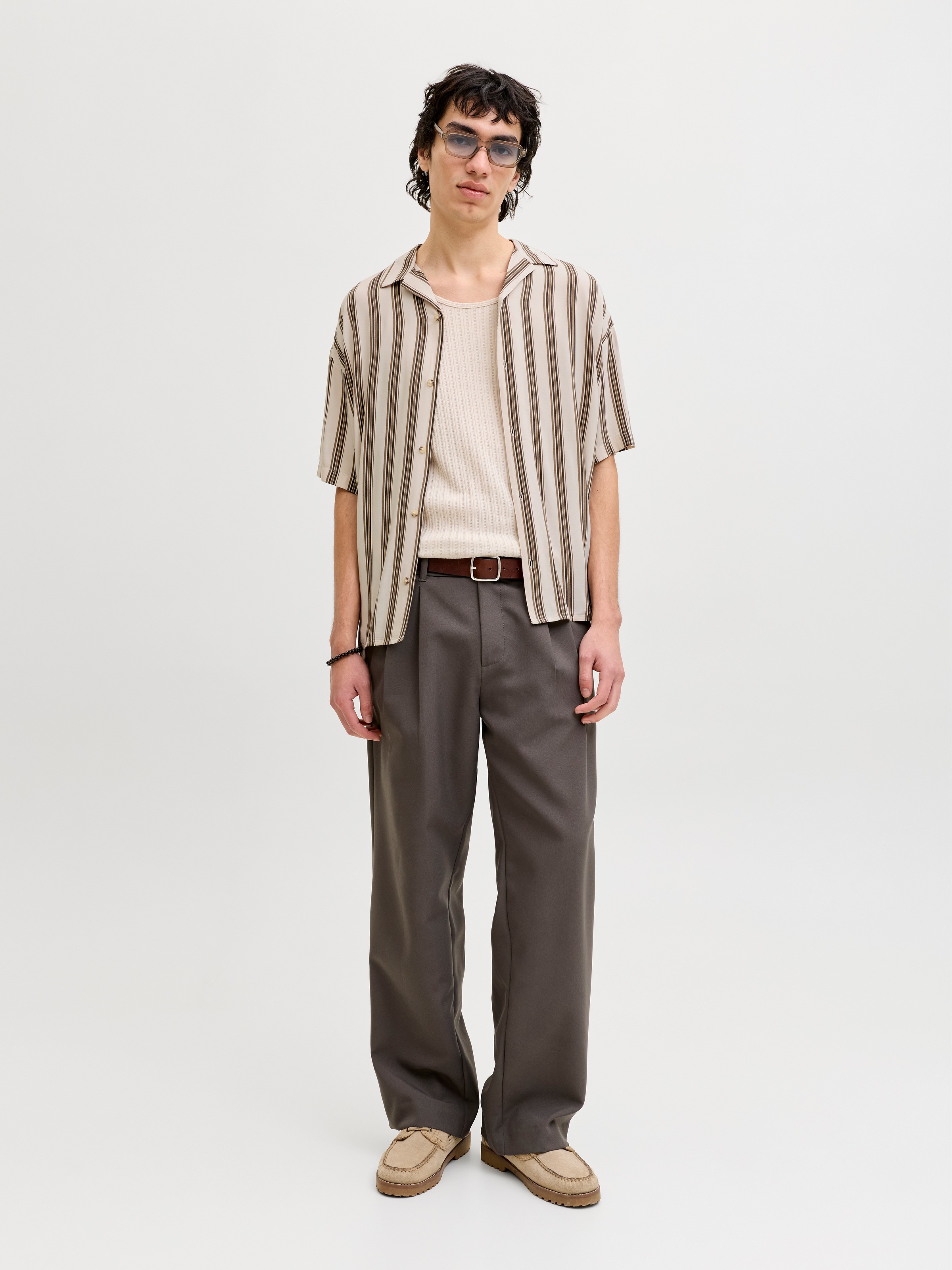 Jack & Jones Kurzarmhemd »JJEJEFF RESORT STRIPE SHIRT S/S SN« Viskose, loose fit