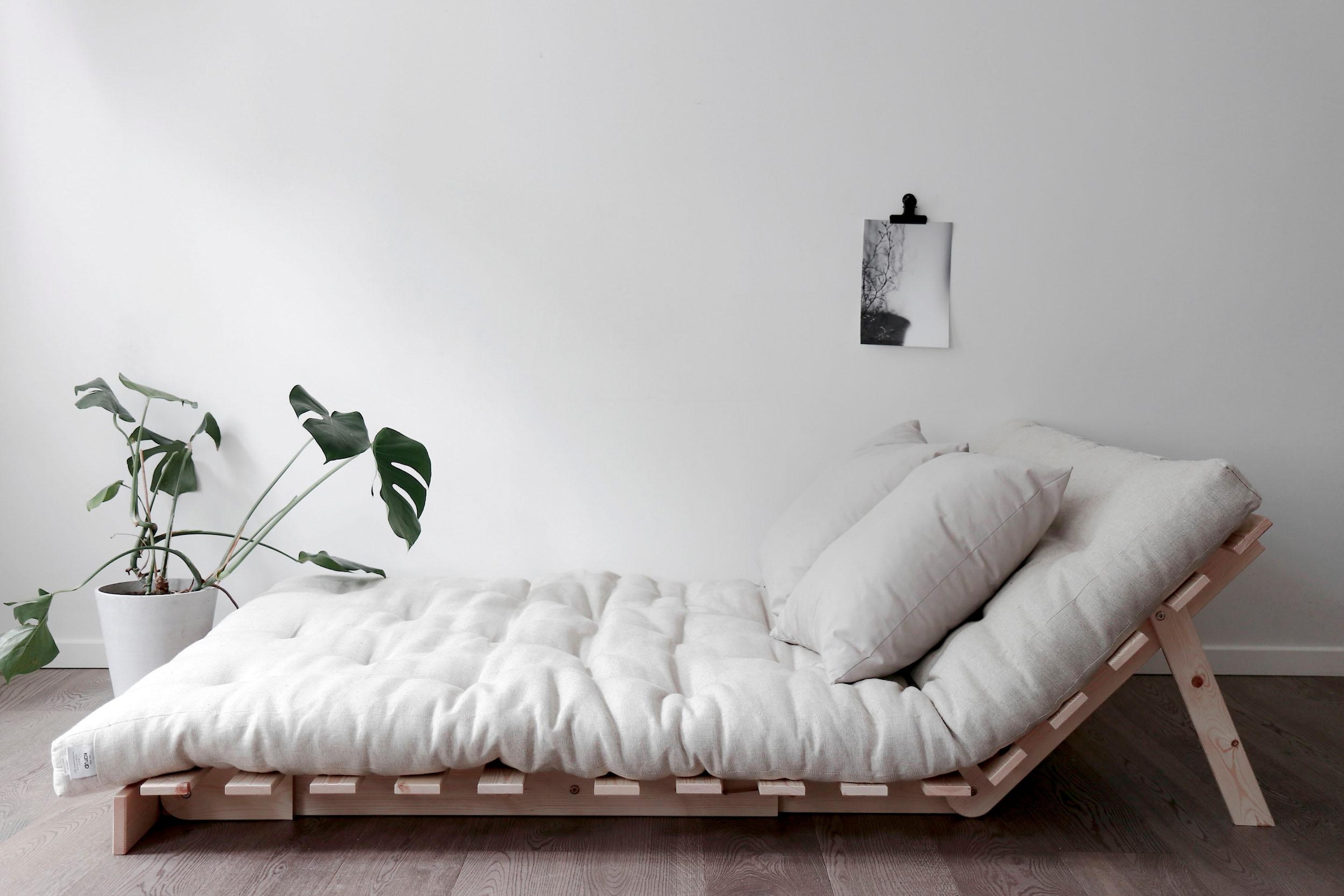 Karup Design Daybett »Roots Schlafsofa, Gästebett, Sofa inkl. Futonmatratze«, Liegefläche 90/140/160 x200 cm, FSC® zertifizierte Kiefer
