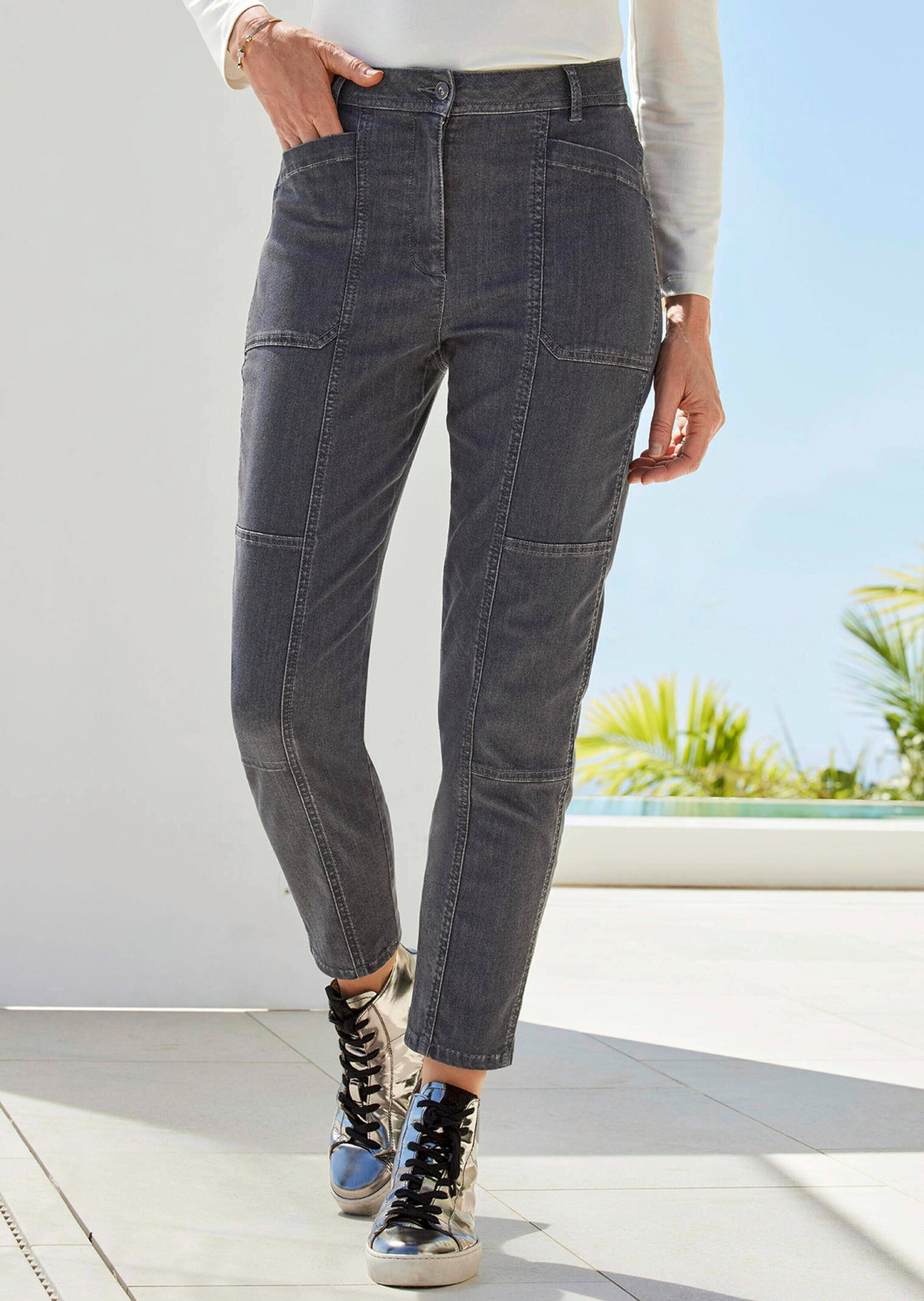 GOLDNER Chinohose »Kurzgröße Jeans mit Wascheffekt«