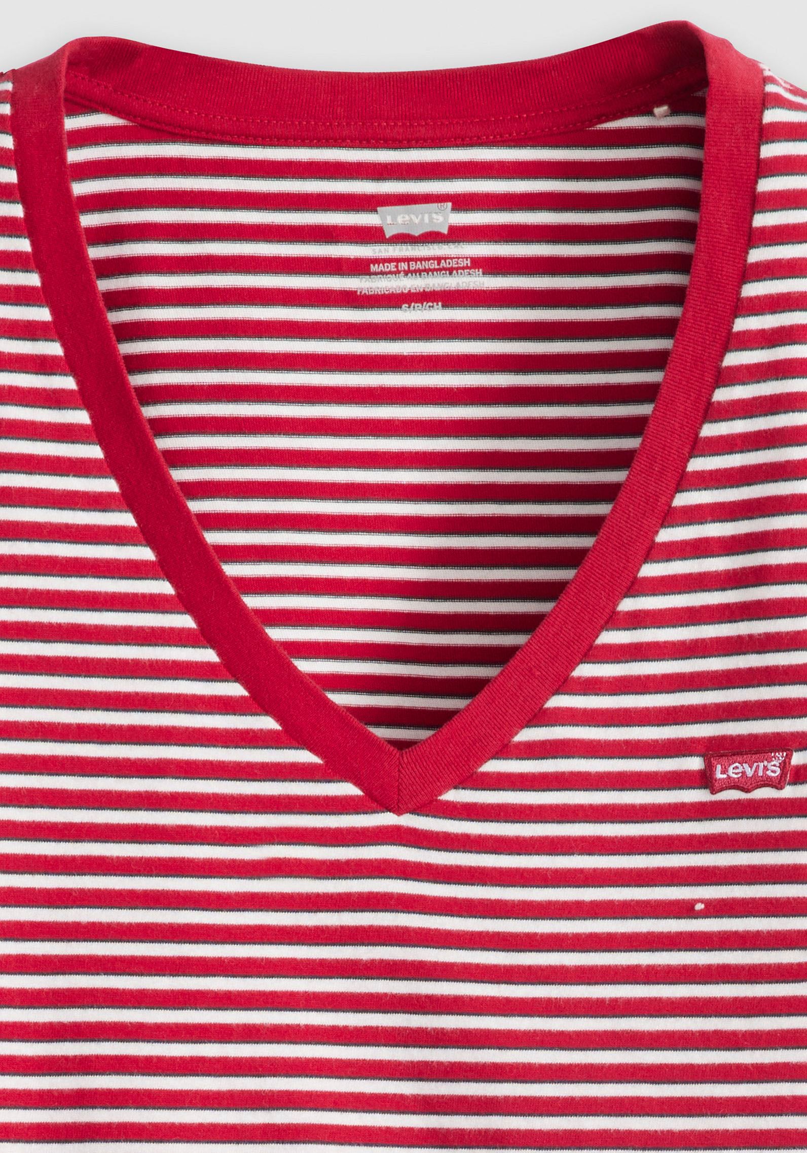 Levi's® V-Shirt »PERFECT VNECK«, mit Mini-Batwing-Logostickerei