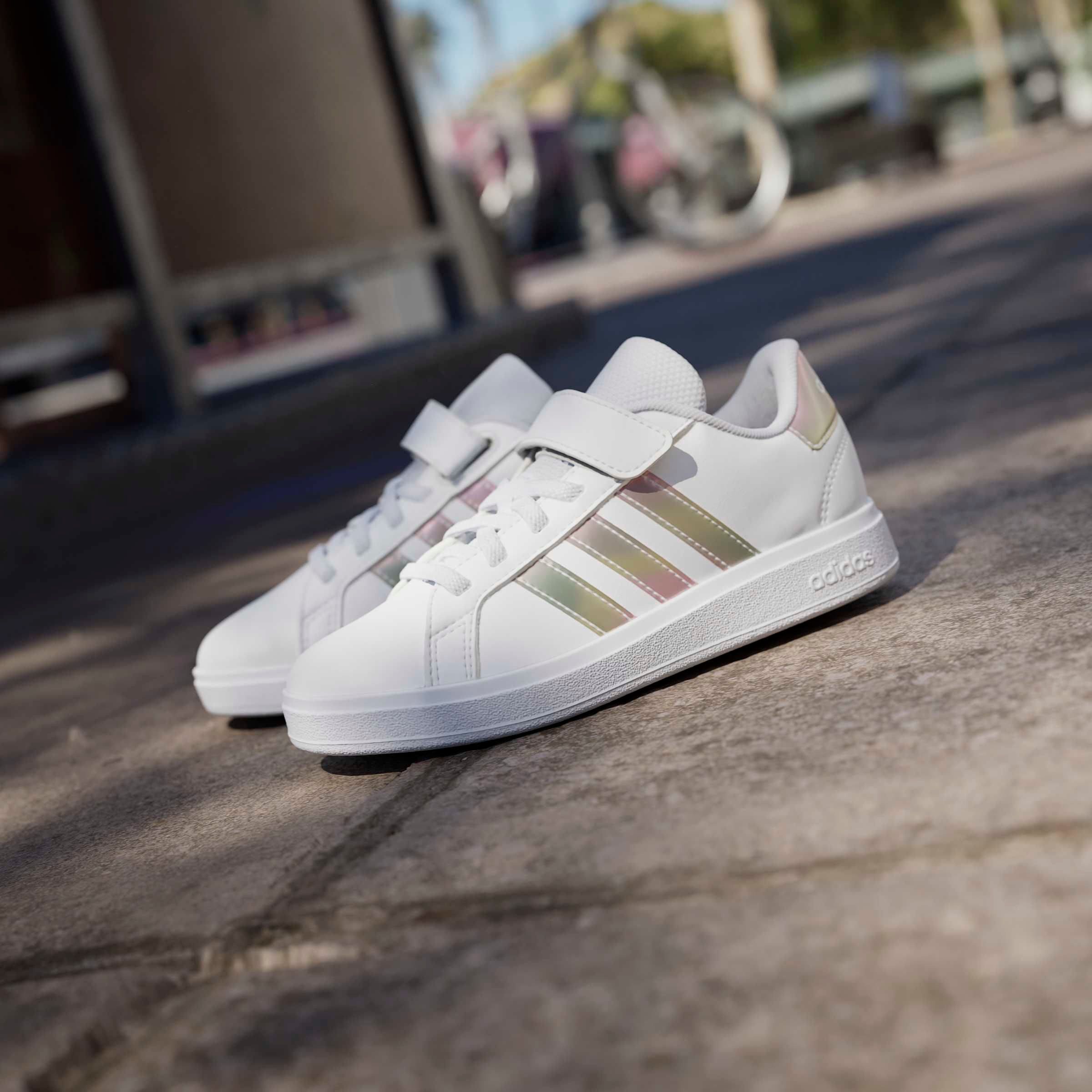 adidas Sportswear Klettschuh »GRAND COURT 2.0 KIDS«  Design auf den Spuren des adidas Superstar