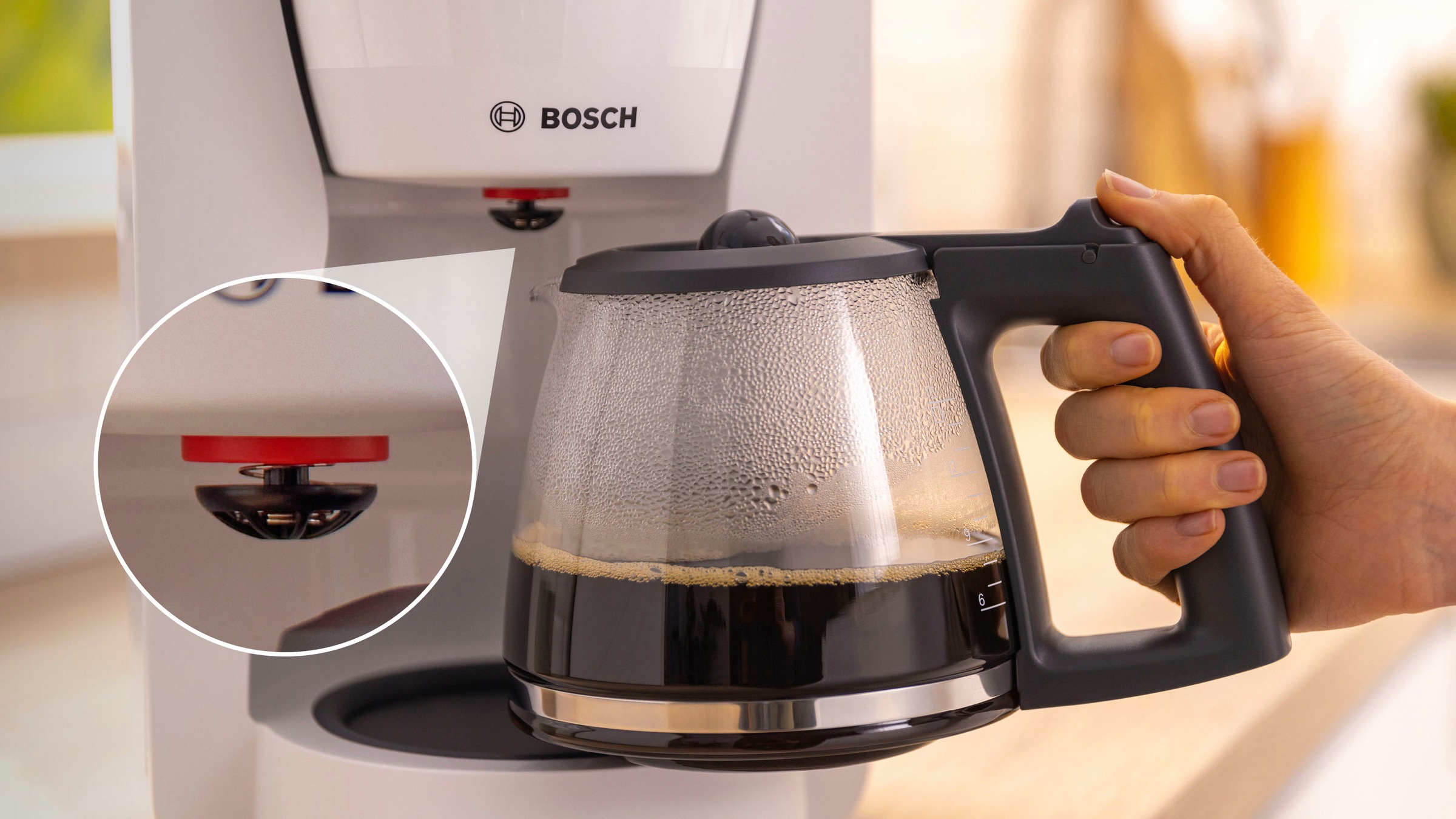 BOSCH Filterkaffeemaschine »MyMoment TKA2M111«, 1,25 l Kaffeekanne, Papierfilter, 1x4, für 10-15 Tassen, Glaskanne, 40min Warmhaltefunktion, 1200 W