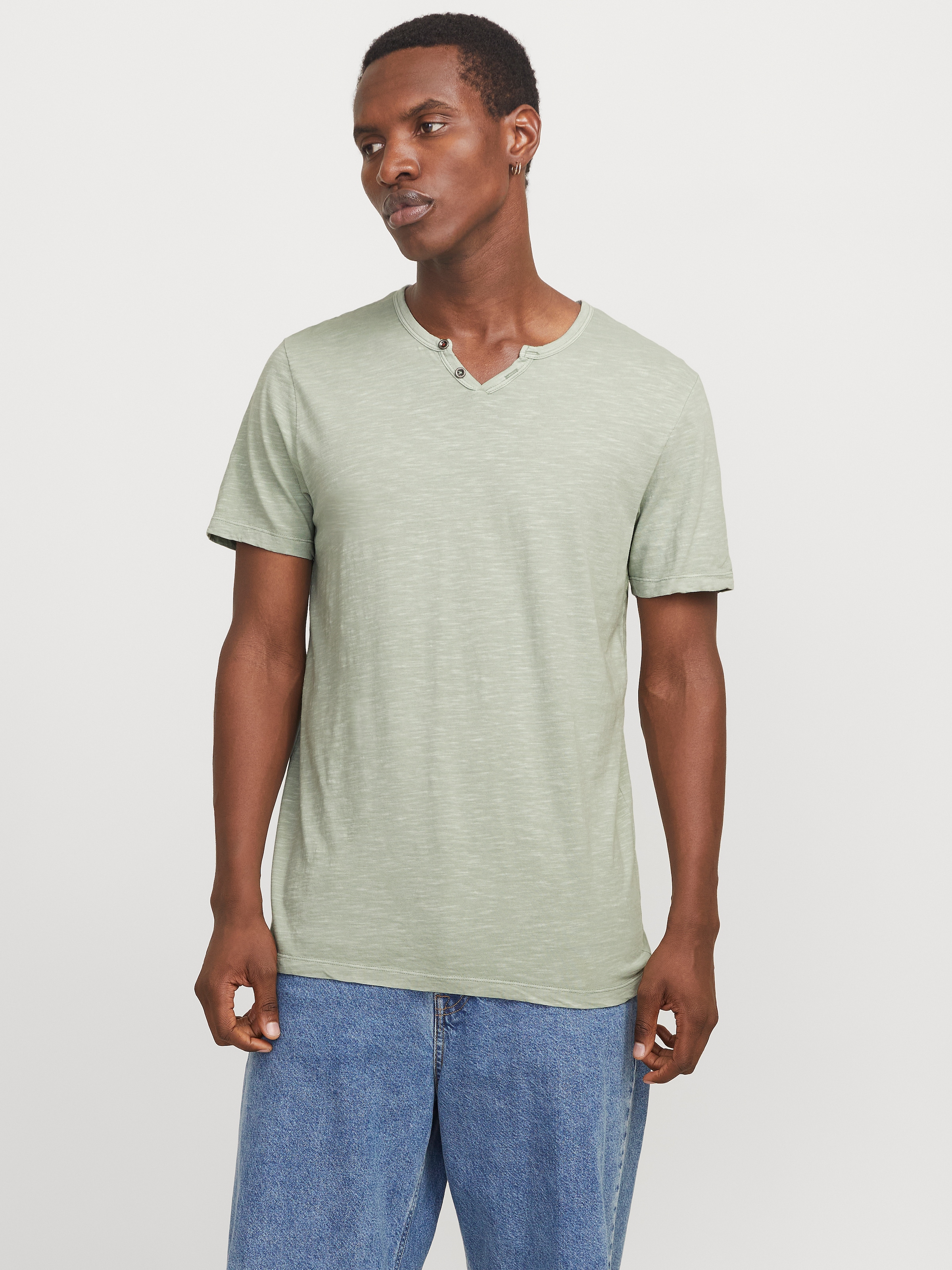 Jack & Jones T-Shirt »JJESPLIT NECK TEE SS NOOS« mit V-Ausschnitt