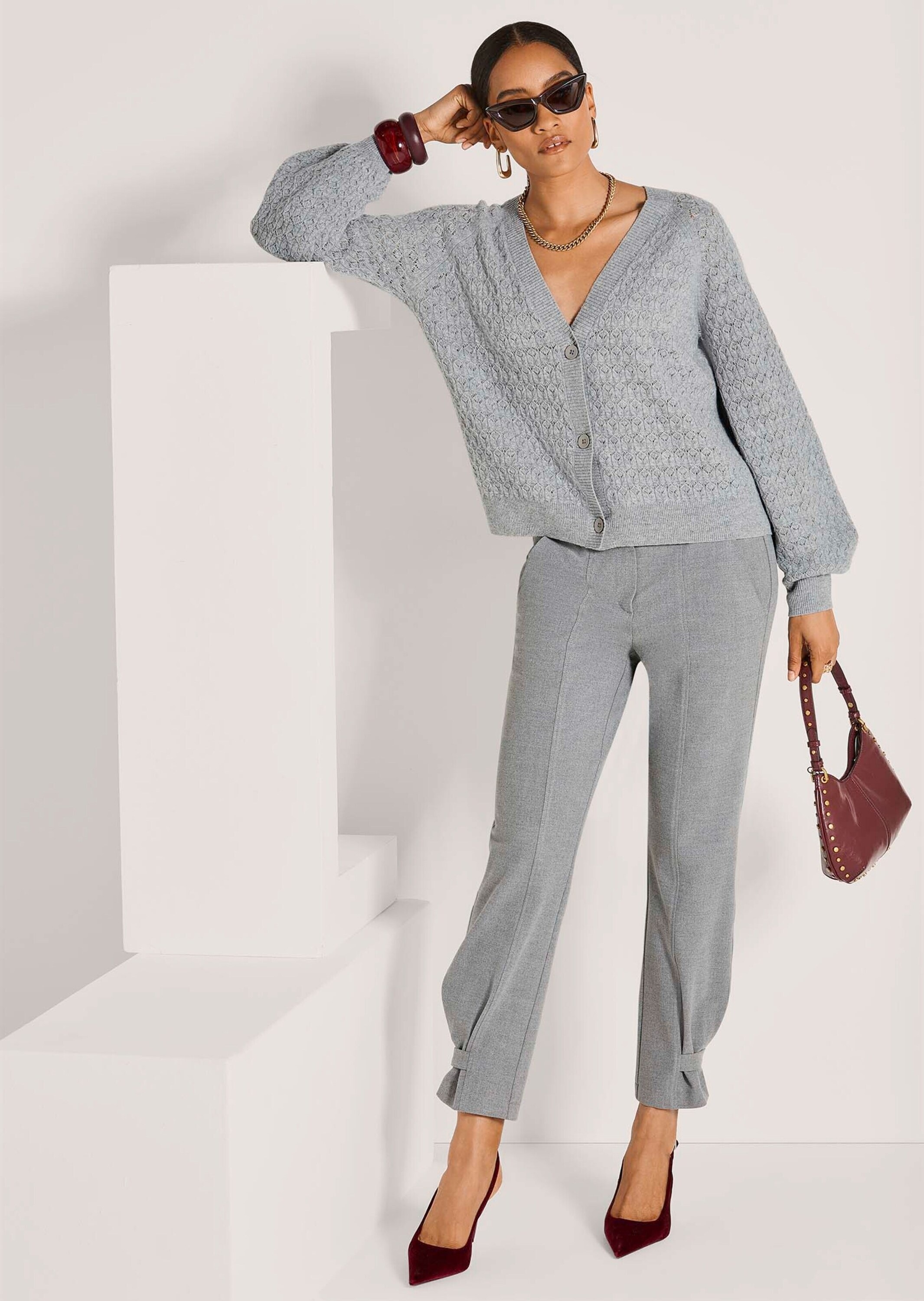 MADELEINE Strickjacke »Cardigan Elegante Strickjacke mit Ajour-Muster«