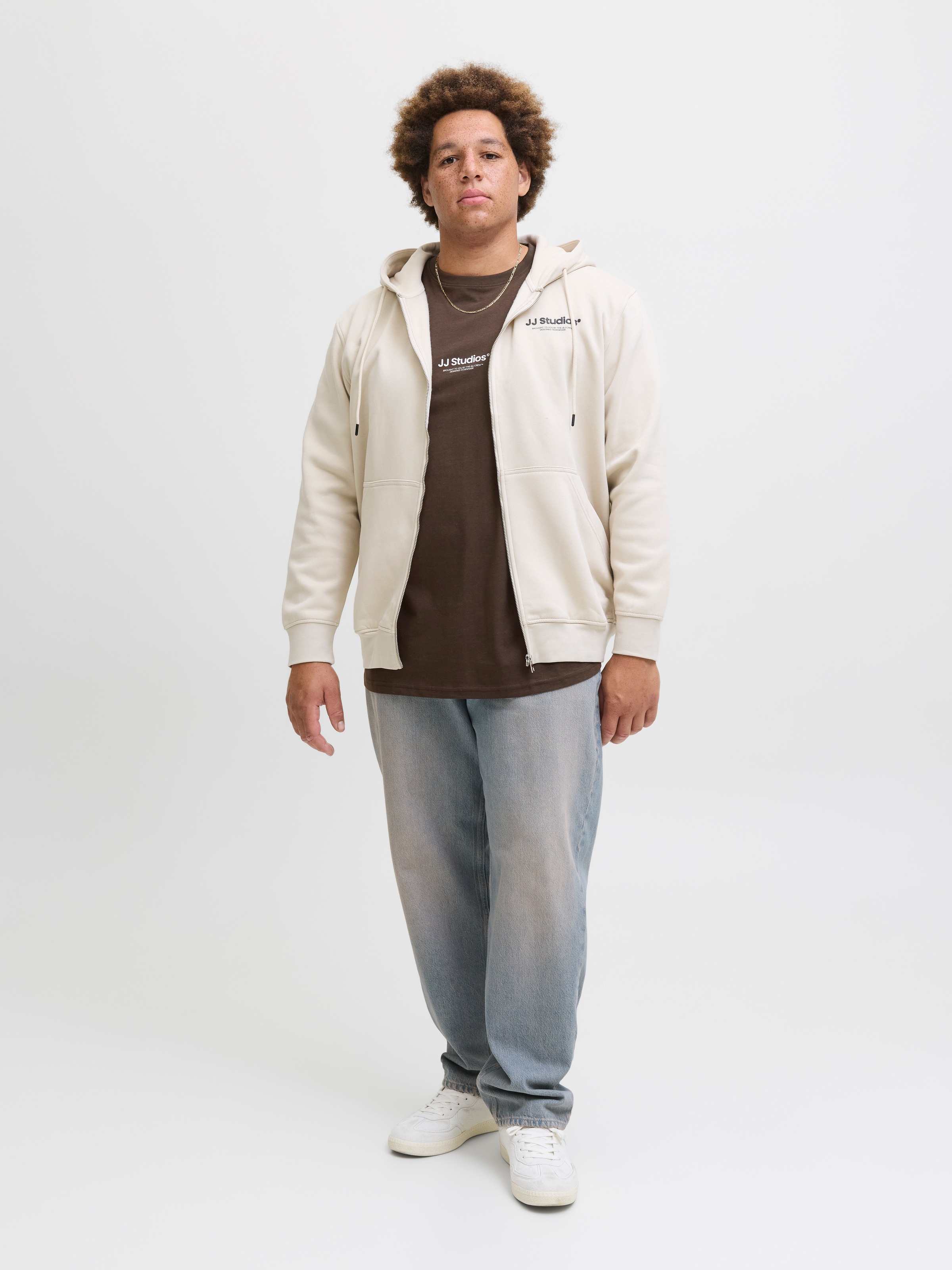 Jack & Jones PlusSize T-Shirt »JJESOHO TEE SS CREW NECK NOOS PLS«, mit Logobranding