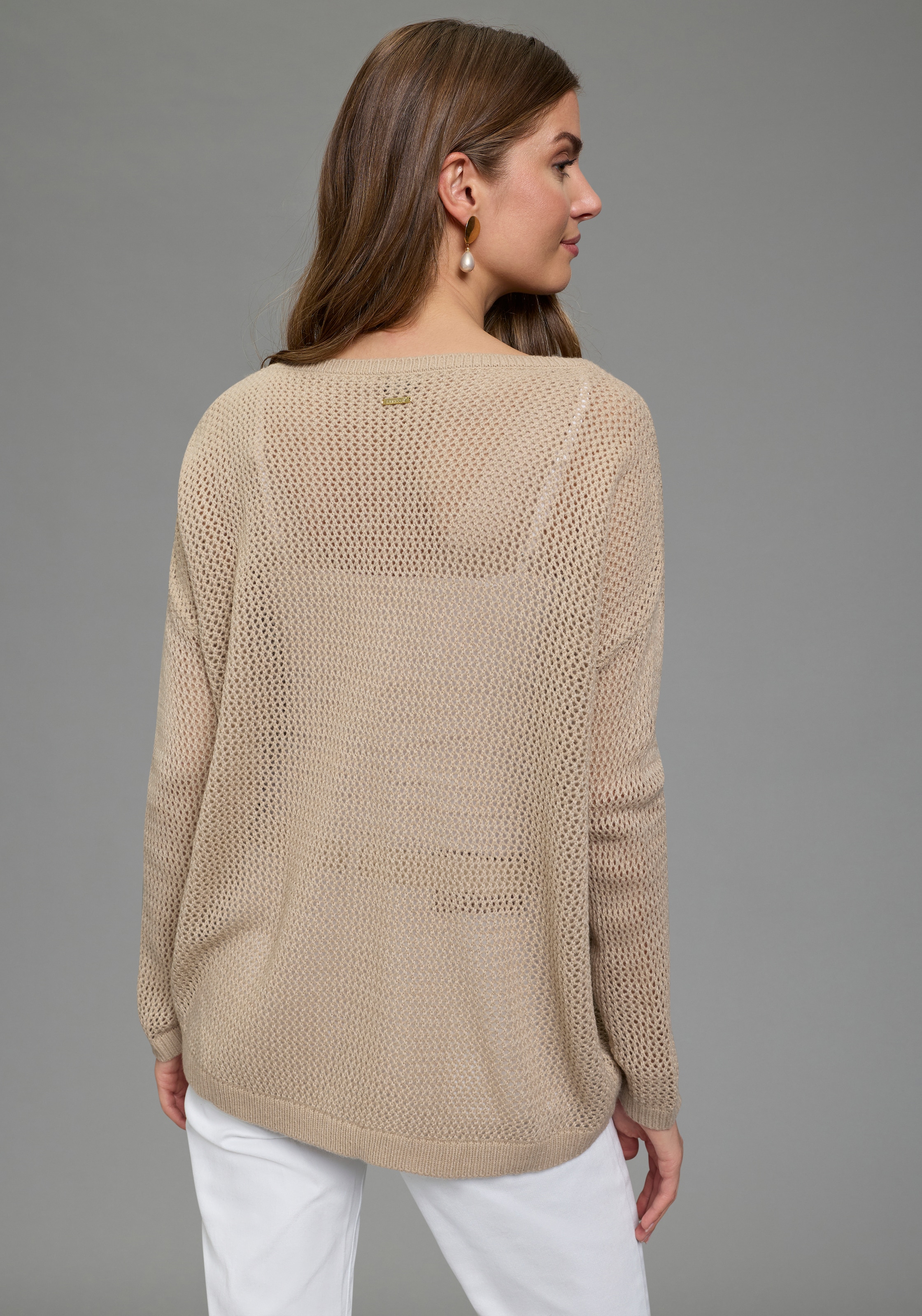 Laura Scott Strickpullover »aus sommerlich leichtem Material« aus modernem Lochstrick mit Sternmuster