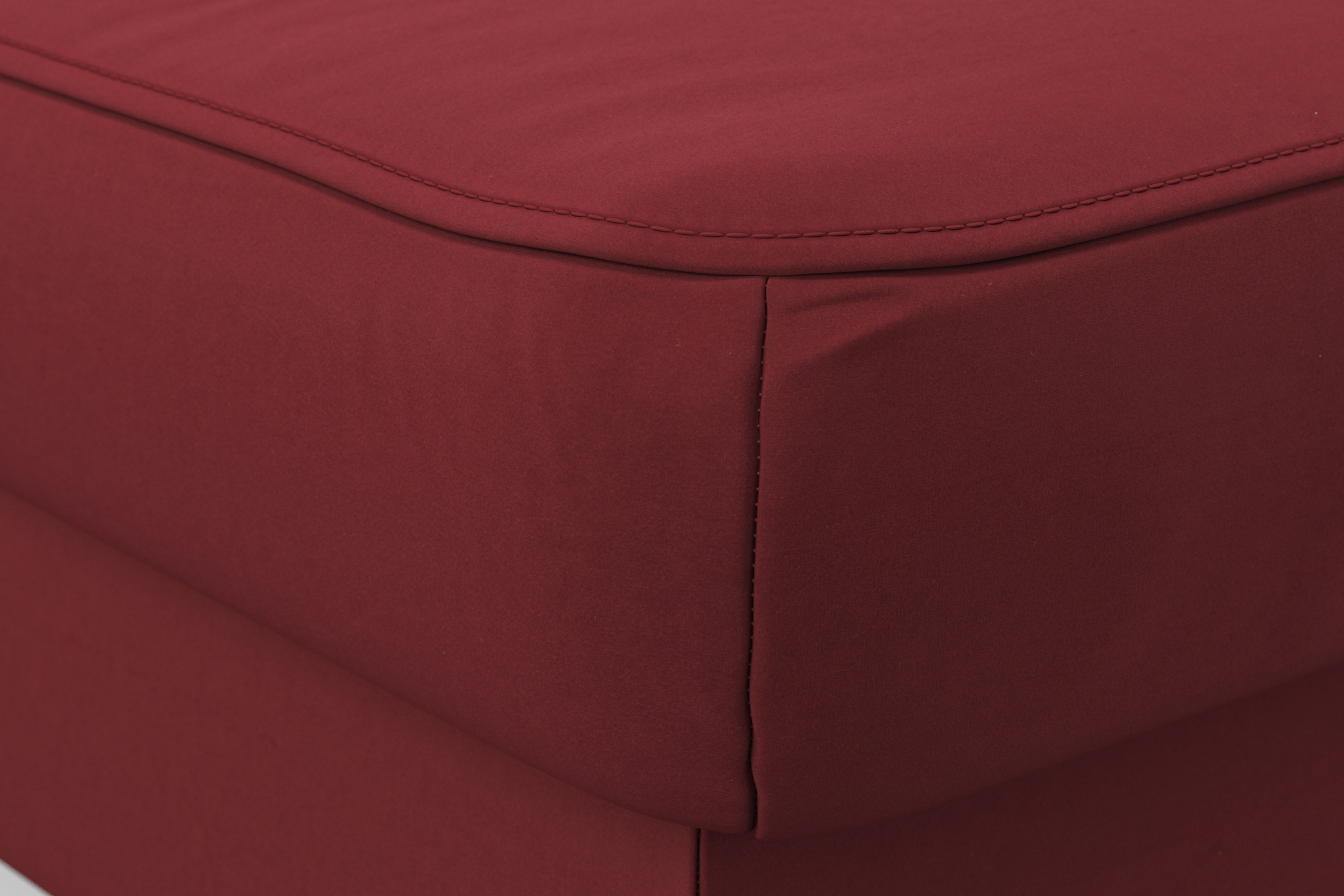 sit&more Hocker »Bendigo«, mit Klappfunktion, Bodenfreiheit 15 cm, wahlweise in 2 Fußfarben