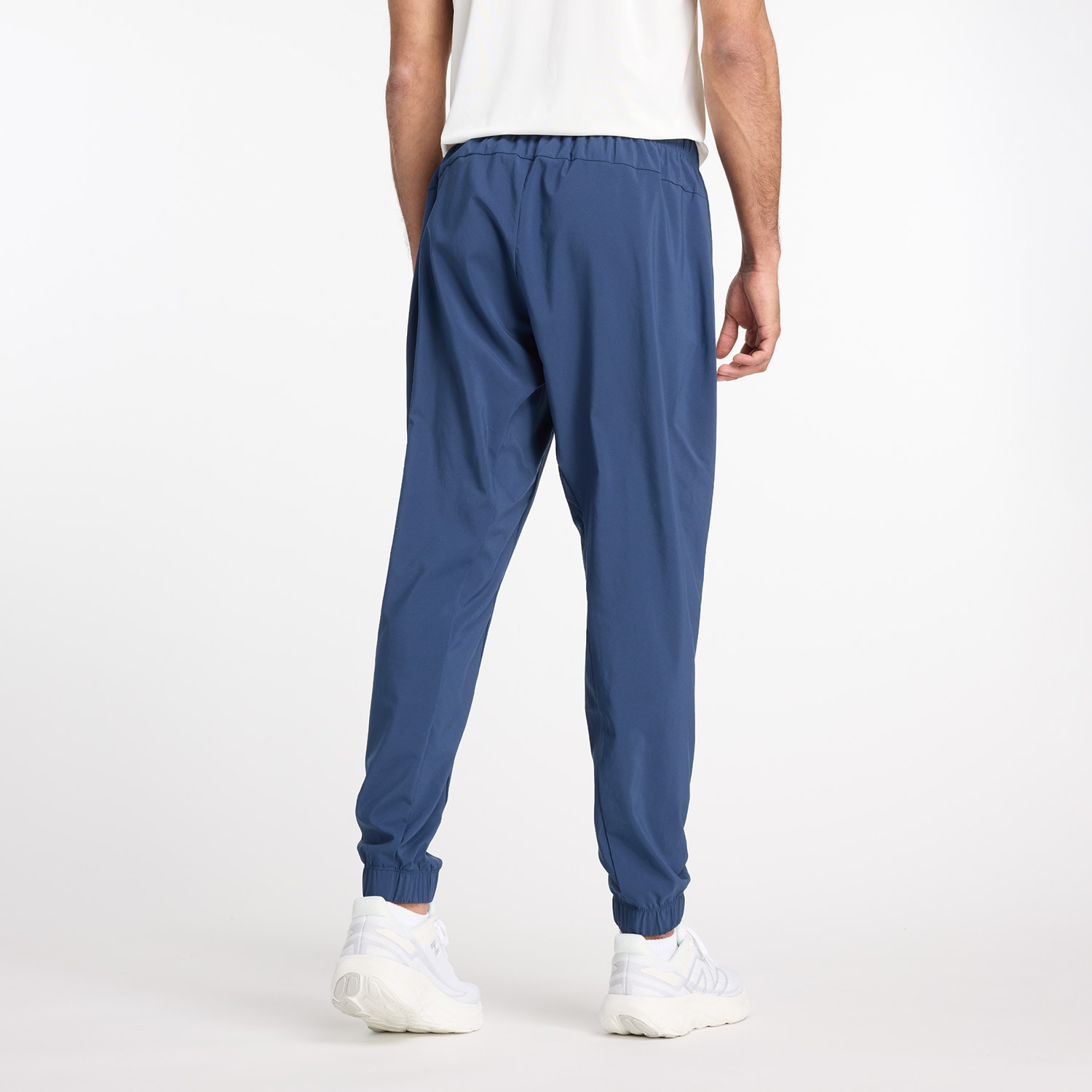 New Balance Trainingshose »SPORT ESSENTIALS WOVEN JOGGER«