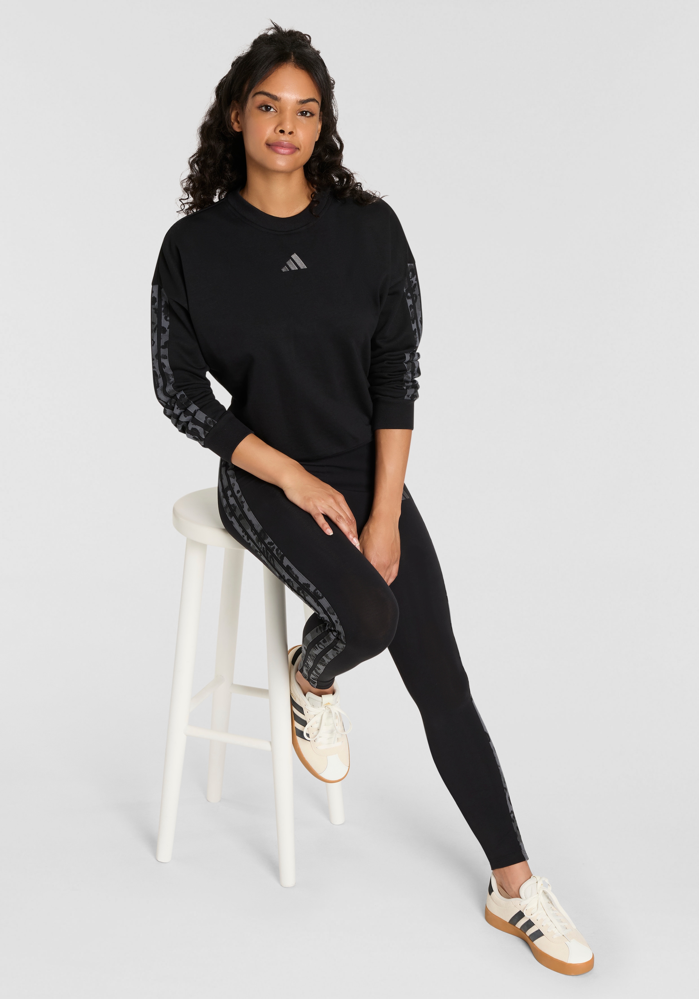 adidas Sportswear Sweatshirt »W AOP SWT«