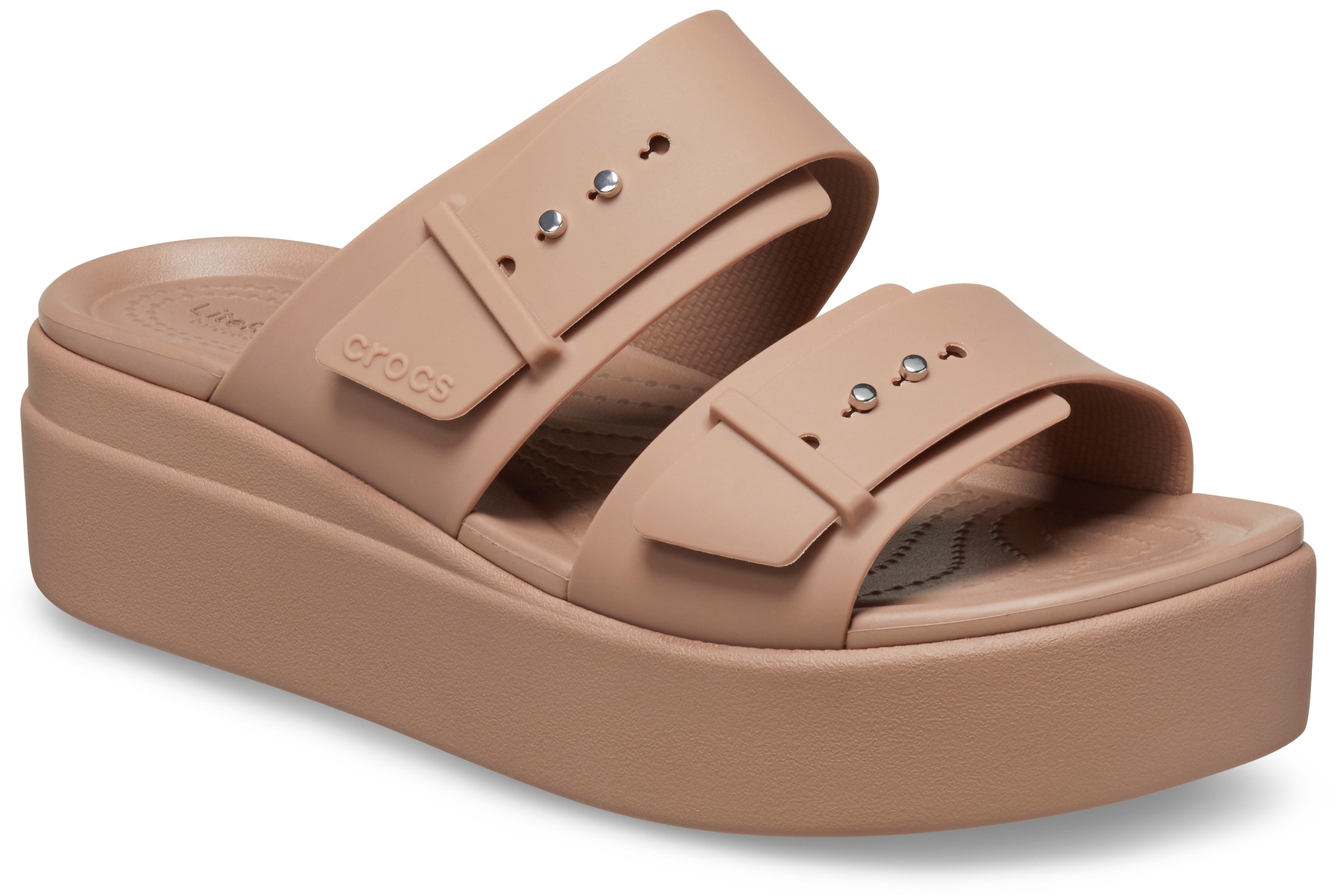 Crocs Pantolette »Brooklyn Low Wedge«, Plateau, Sommerschuh, Schlappen mit Schnallenverschluss