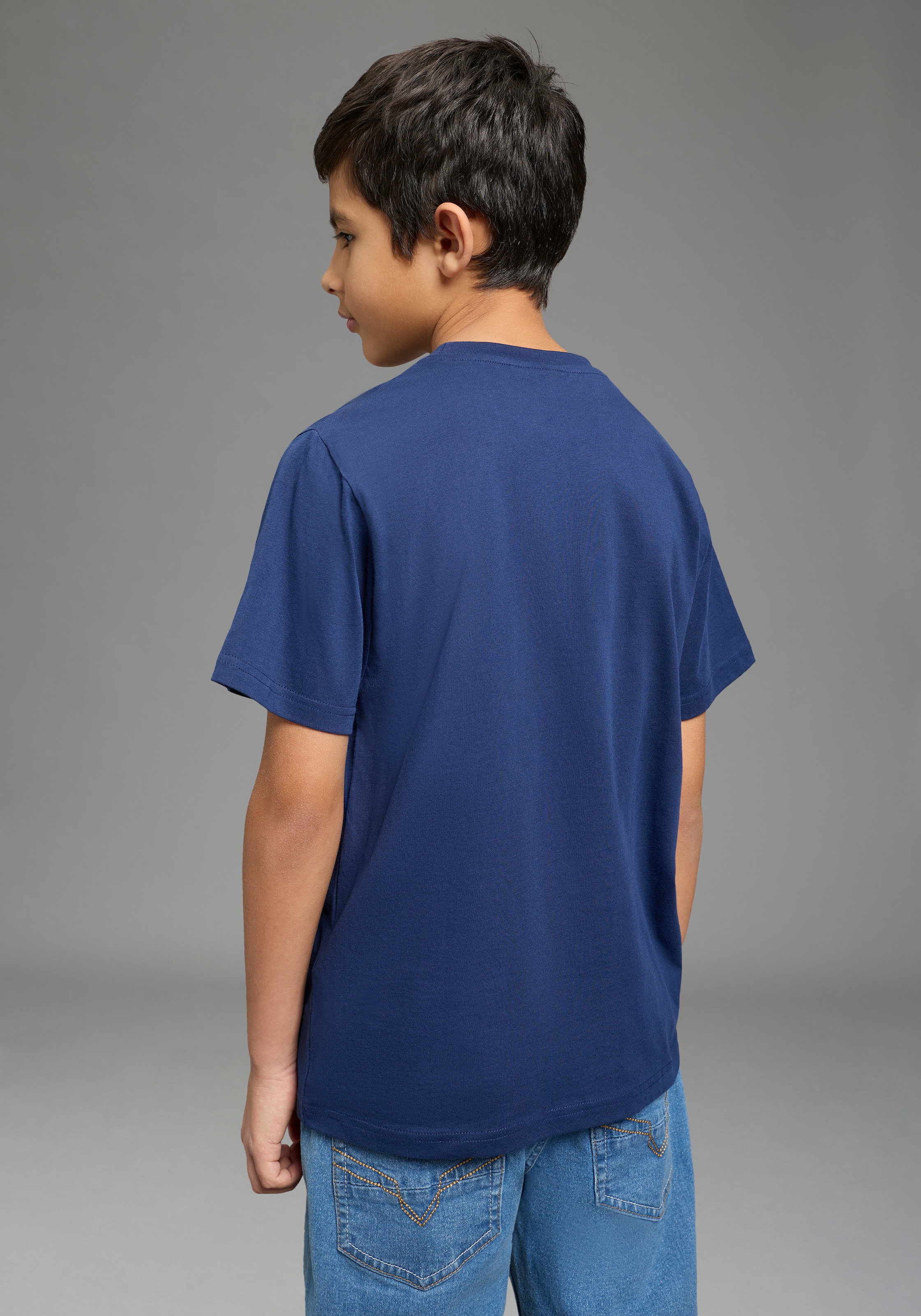 KIDSWORLD T-Shirt »STAR WARS: MADALORIAN - Disney Shirt« MANDALORIAN Shirt für Jungen, Kurzarm, bedruckte Optik, aus Baumwolle