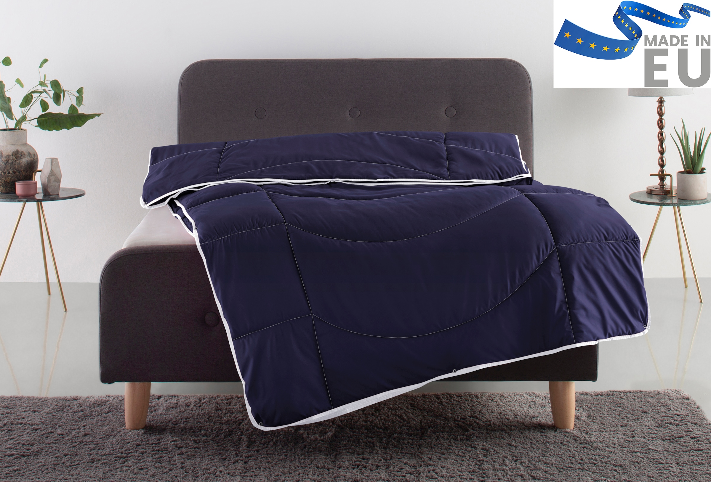OTTO home Microfaserbettdecke "Microlux, Bettdecke 135x200 cm und Übergrößen bis 240x220cm" 4-Jahreszeiten Füllung Feuchtigkeitsregulierende 3D Klimafaser (Polyester) 1 Stk. tlg. fest versteppter Bezug - keine Bettwäsche nötig, Sommer, Winter