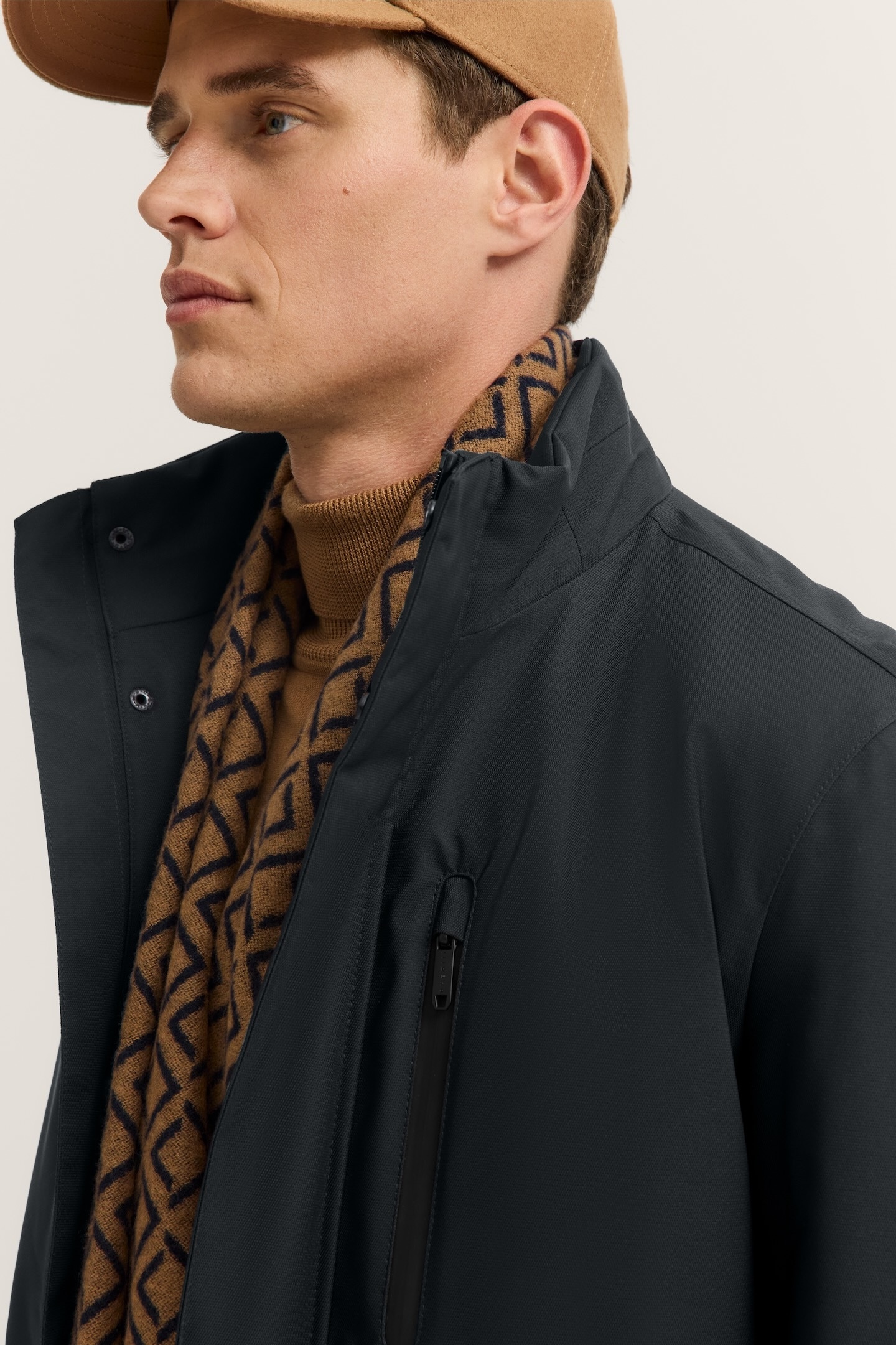 bugatti Regenmantel »Rainseries«, Modern Fit wasserdicht und atmungsaktiv
