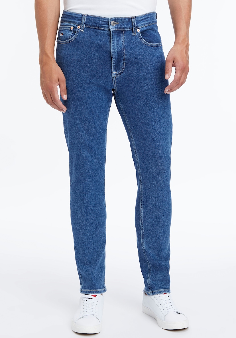 Tommy Jeans Straight-Jeans »RYAN RGLR STRGHT«, mit Tommy Jeans Stitching am  Münzfach bei ♕