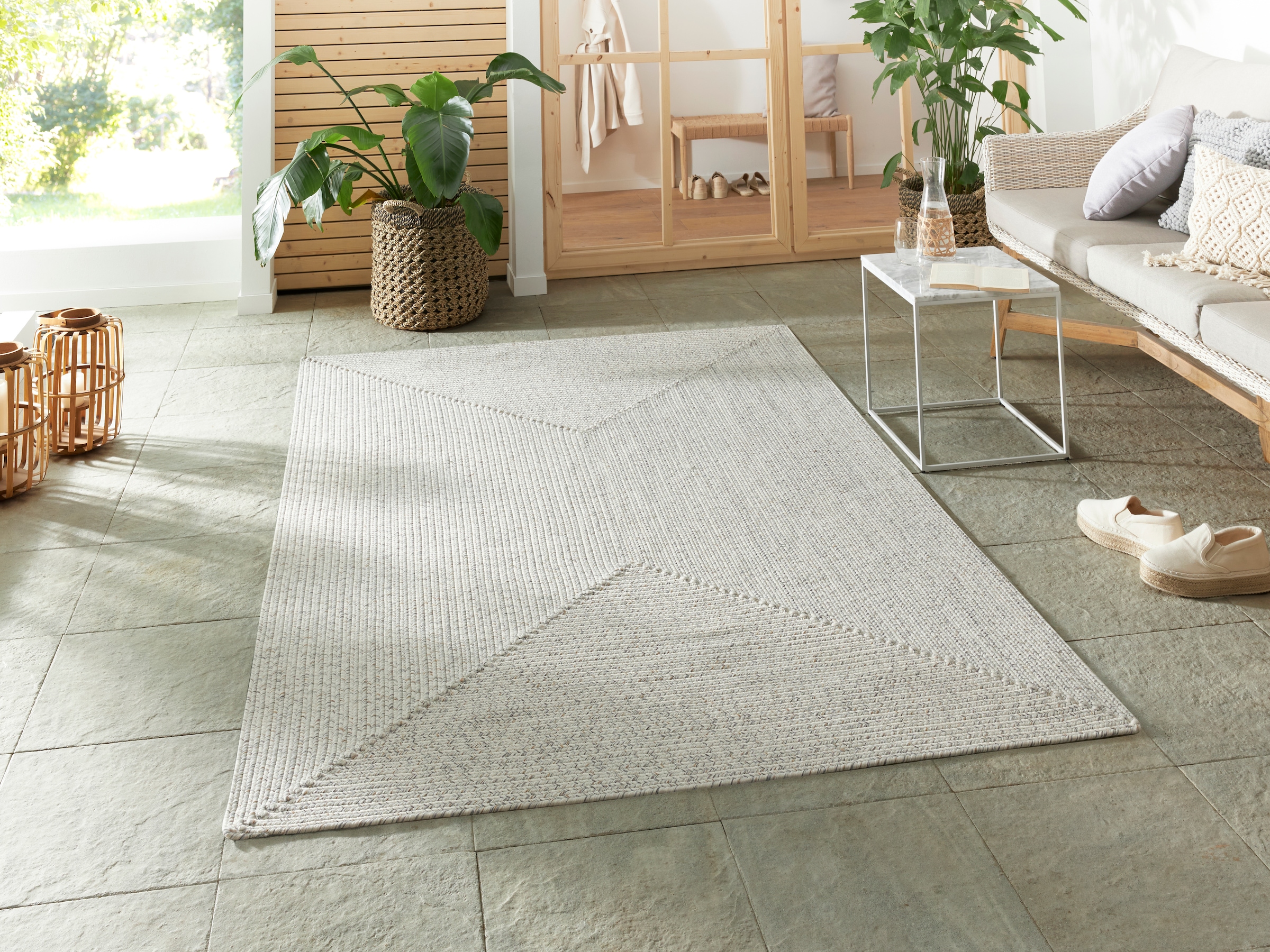 THE RUGS Indoor Outdoor Trenzado Rug Polypropylene Bordered Plain Design in White | Size: 80cm x 200cm
