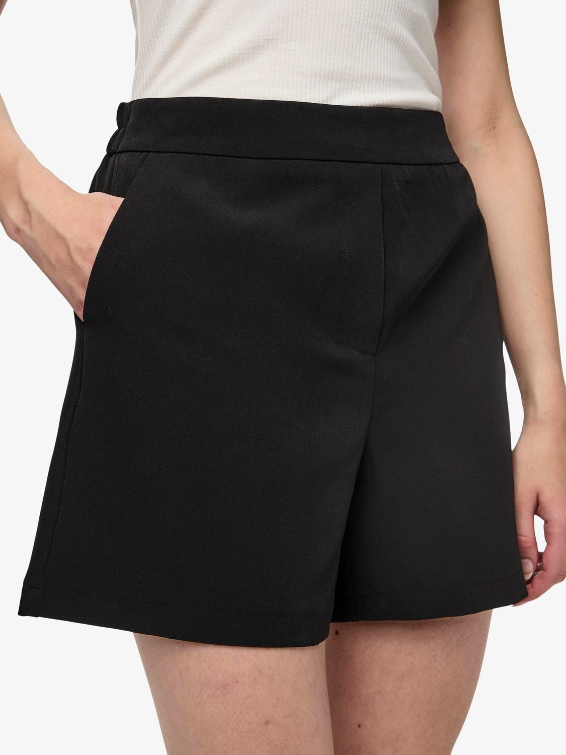 pieces Shorts »PCBOZZY HW SHORTS NOOS BC«