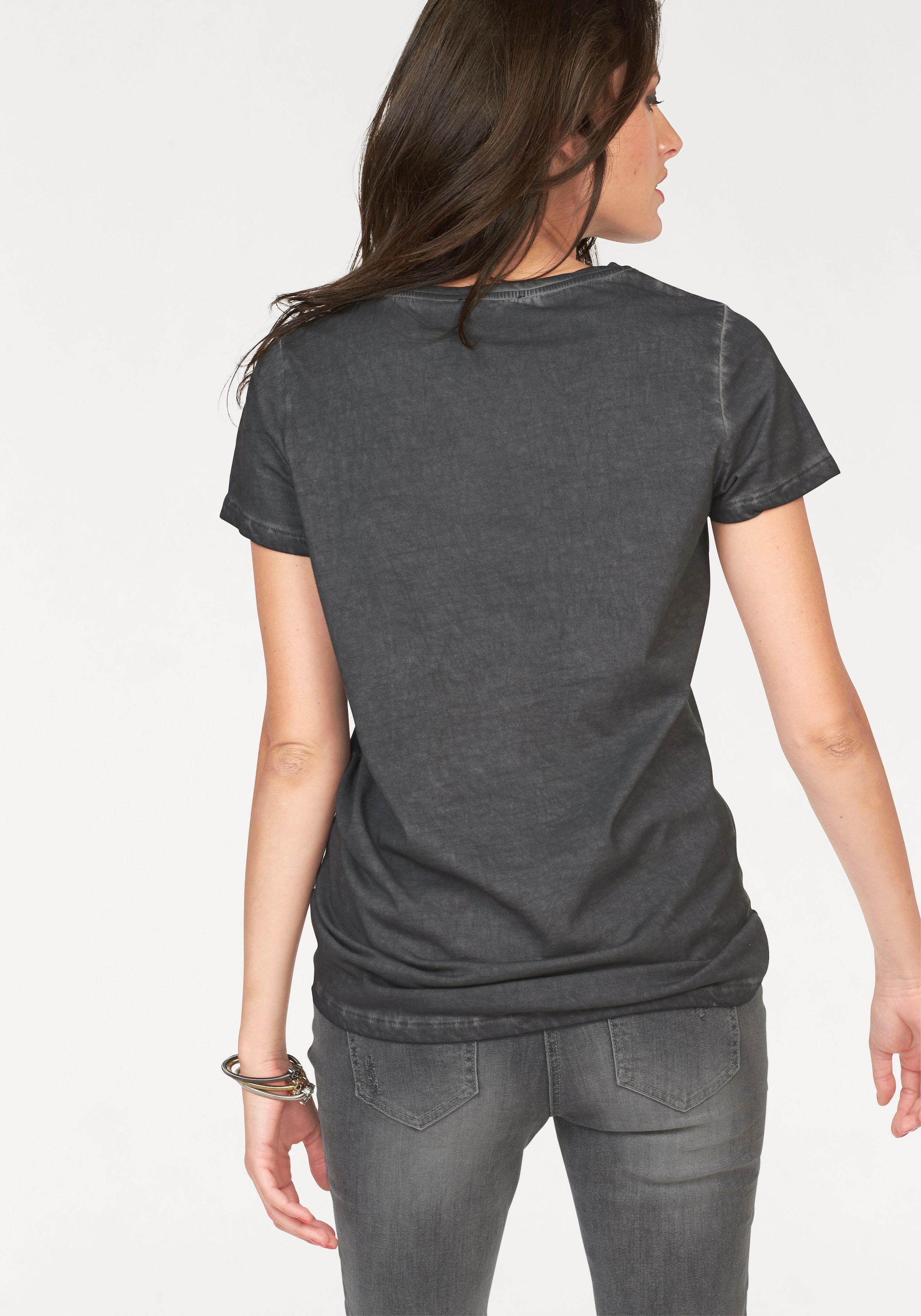 mit CASUAL Oil bei Aniston T-Shirt, dyed-Waschung ♕