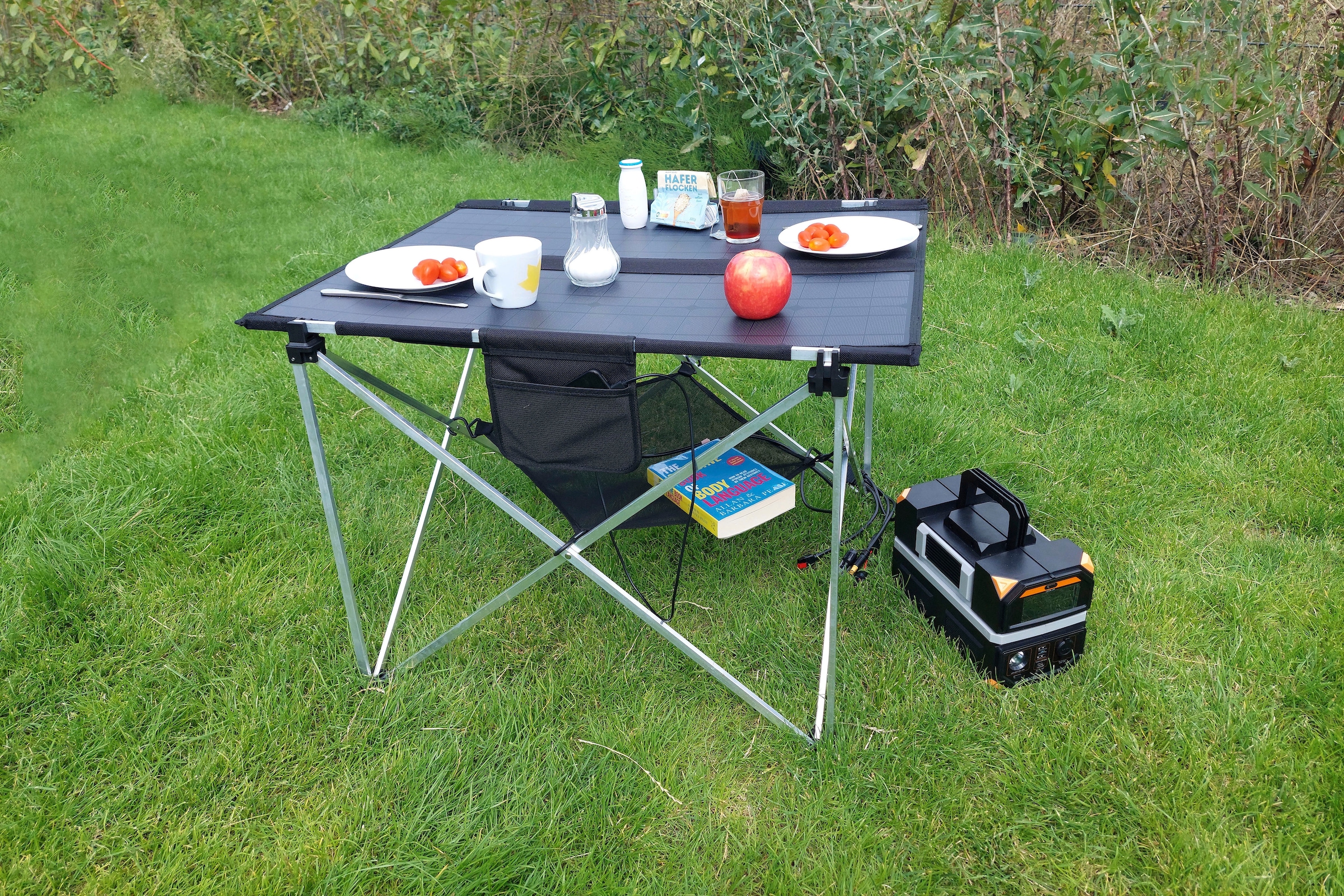 Technaxx Solartisch »TX-251«, faltbarer Solar-Campingtisch, 20 W