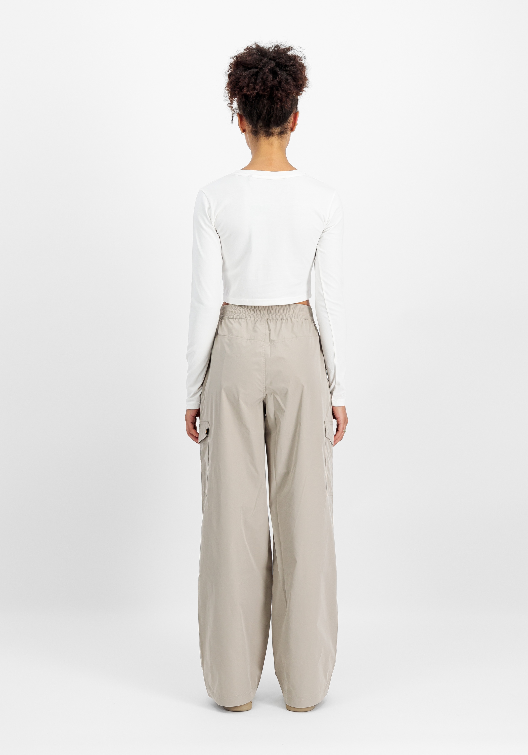 Alpha Industries Sweater »Alpha Industries Women - Longsleeves Basic Cropped Longsleeve W«