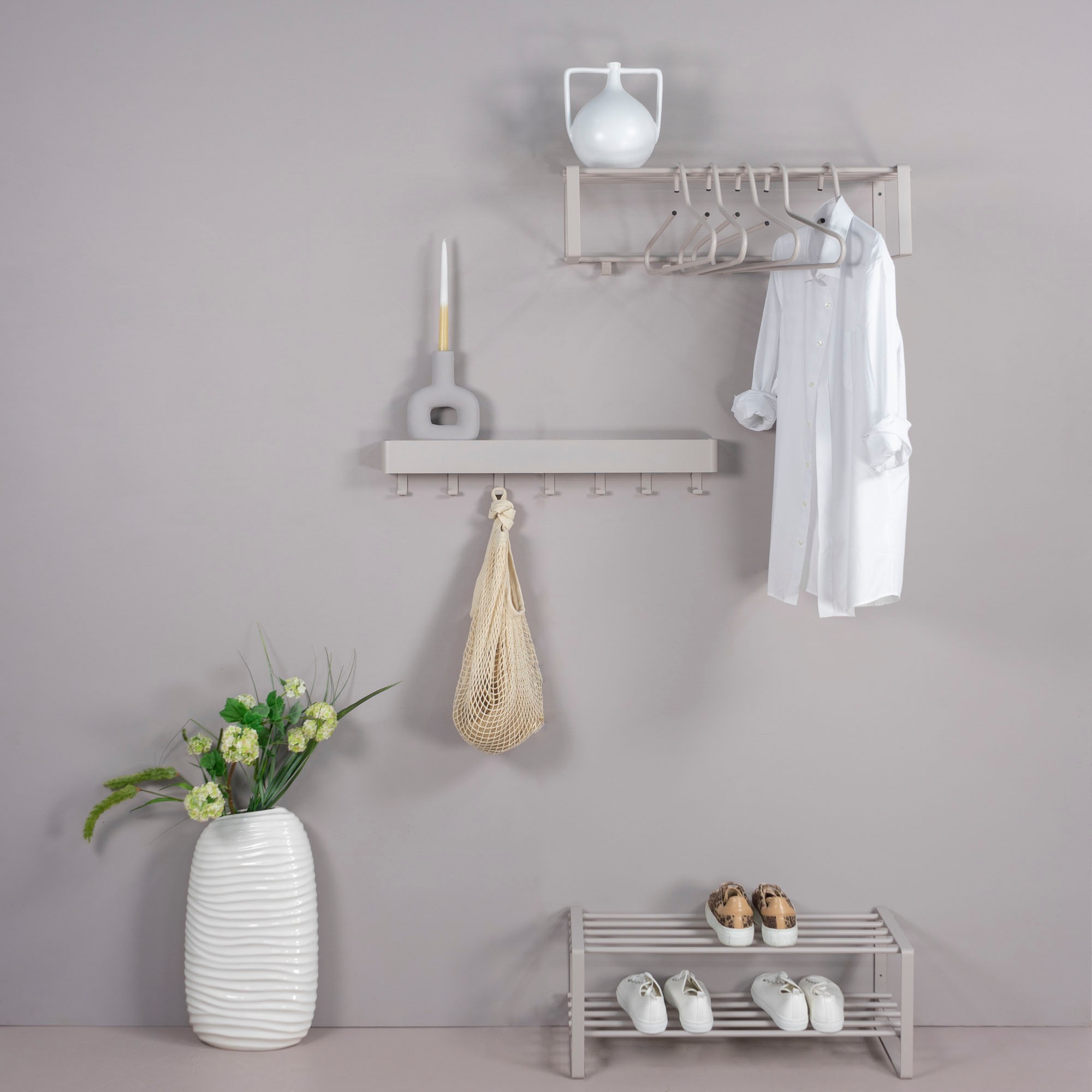 Spinder Design Garderobenleiste »REX«, (1 St.), Wandgarderobe aus Stahl mit Hutablage und 5 bzw. 7 Haken