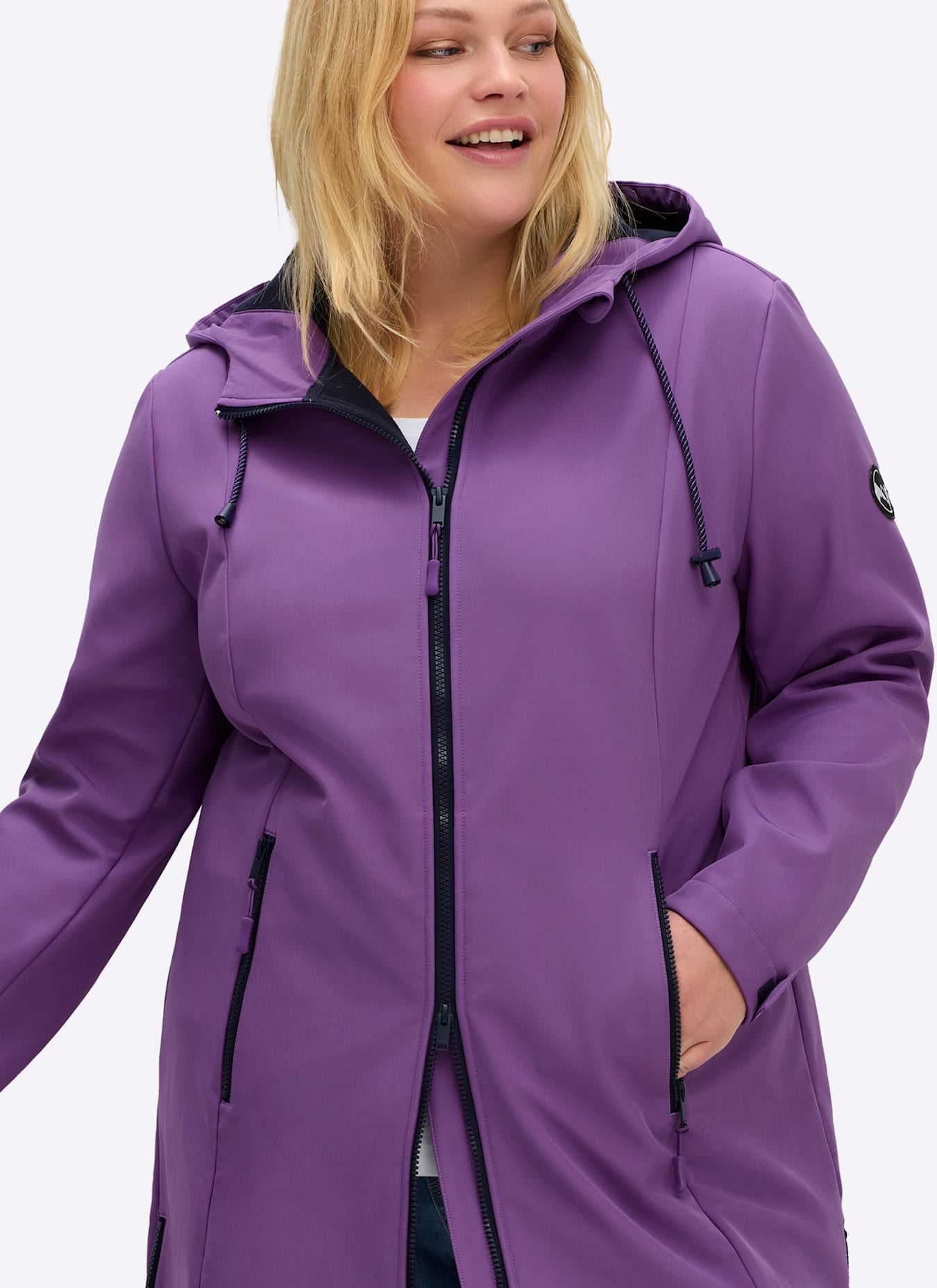 Sheego Softshelljacke, mit Kapuze