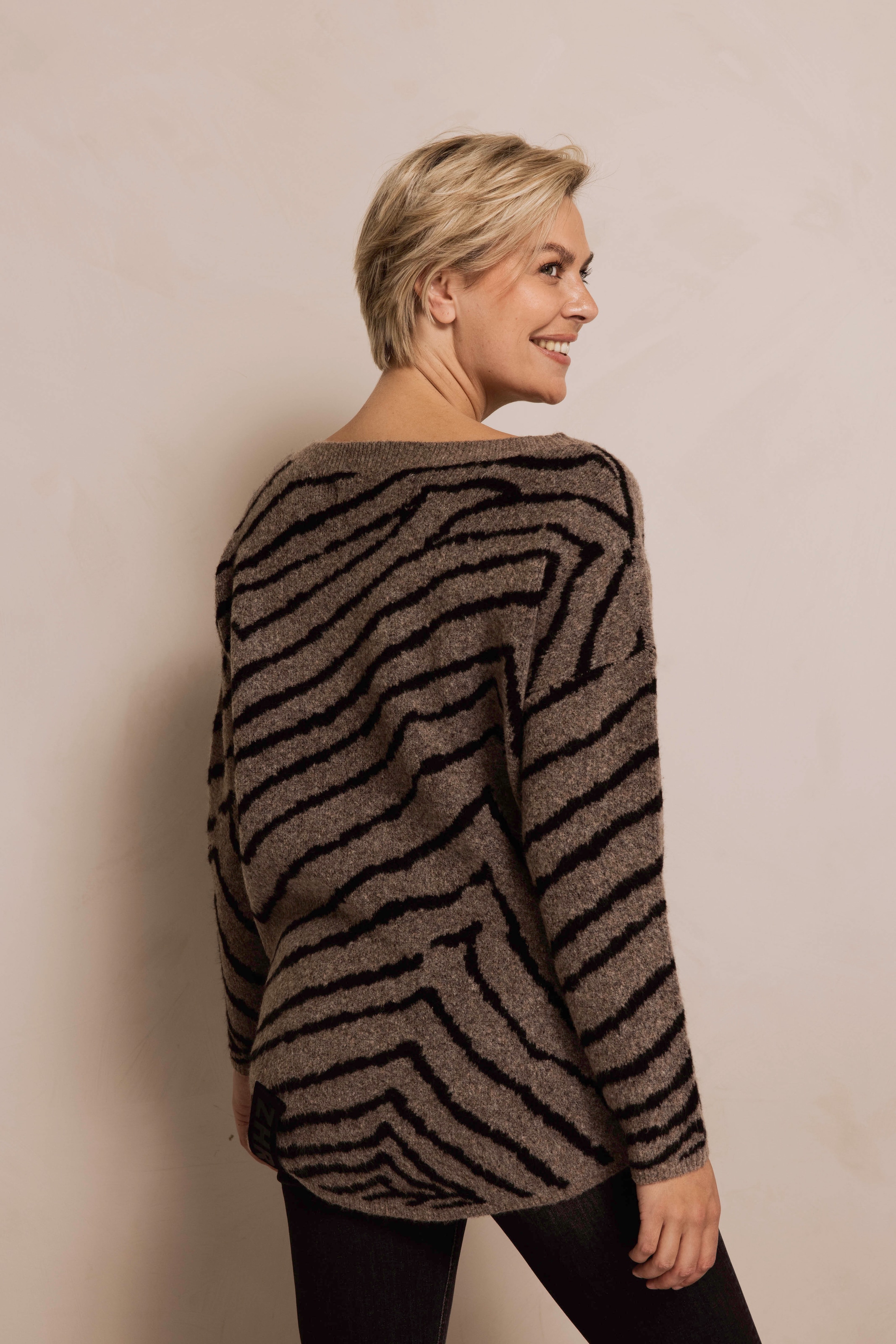 Zhrill Strickpullover »ZHNINA ZEBRA« mit Animal-Streifen-Print, mit Wolle