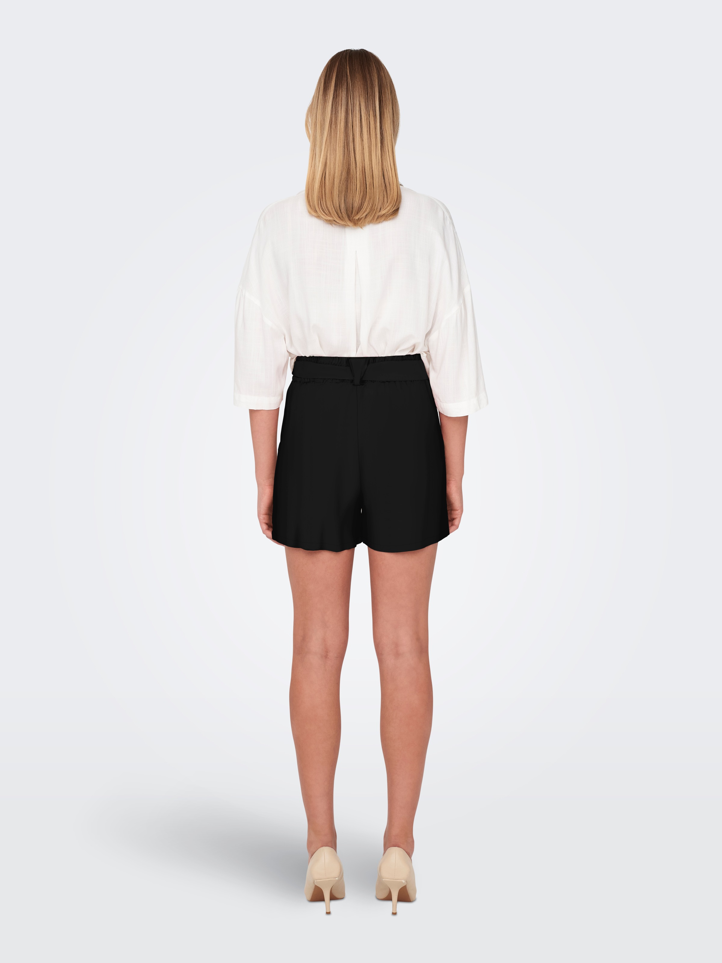 ONLY Shorts »ONLNOVA LIFE VIS TALIA HW SHORTS AOP«  Viskose, regular fit