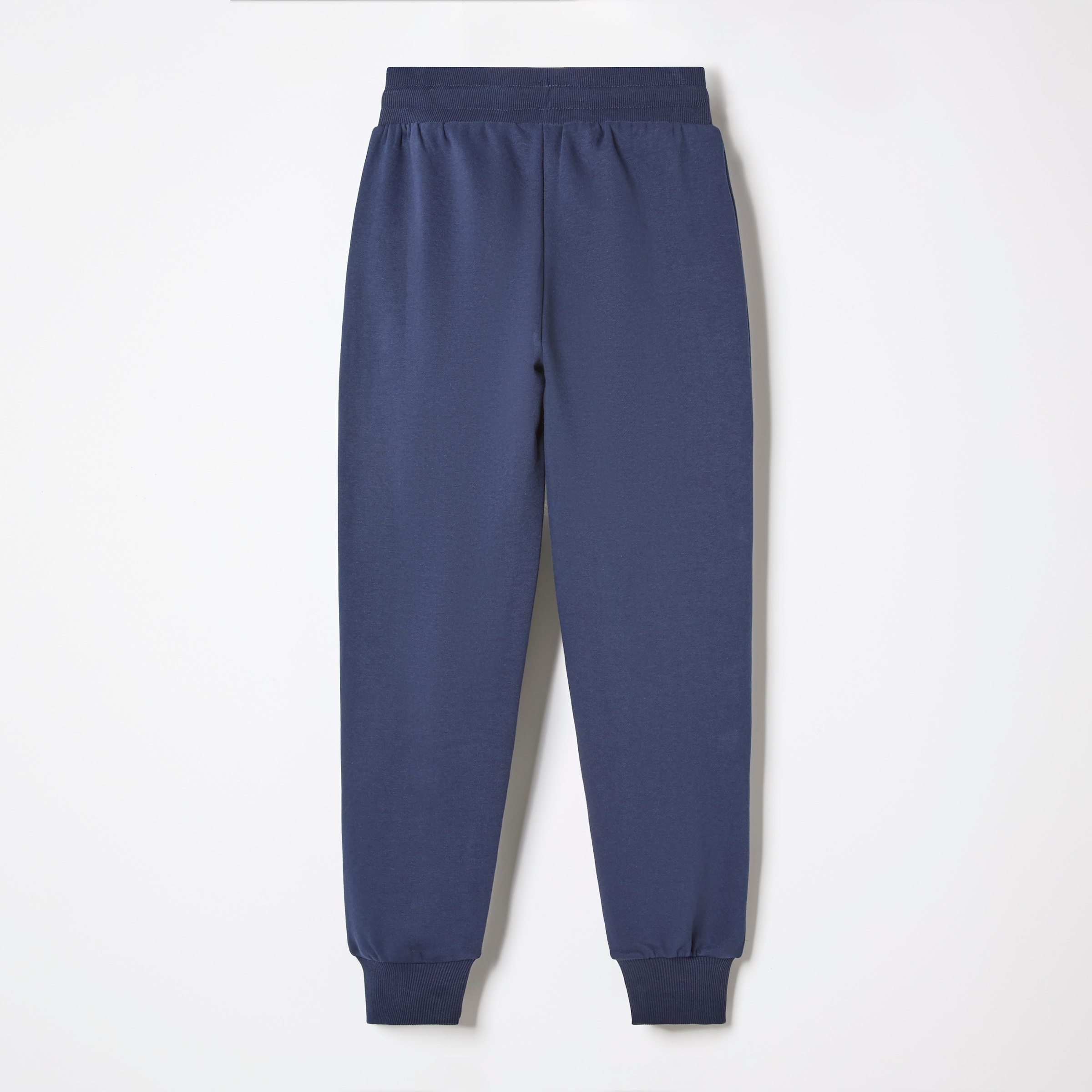 Ellesse Jogginganzug »CHIVASSO JOG SUIT« sportlicher Stil, bequeme Passform, für aktive Freizeit und Bewegung