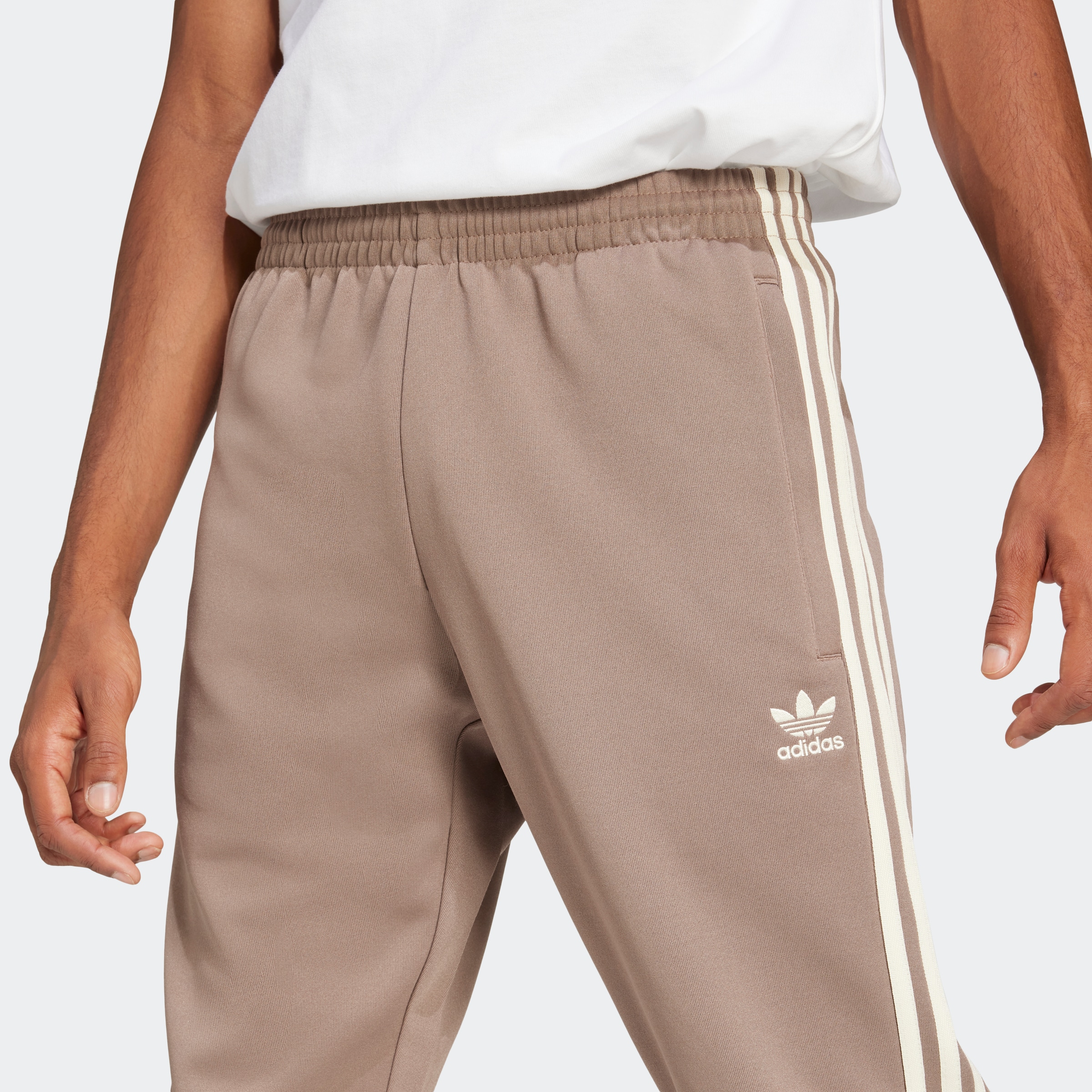 adidas Originals Sporthose »SST TP«, (1 tlg.), Superstar, Retro Look, weiches Material