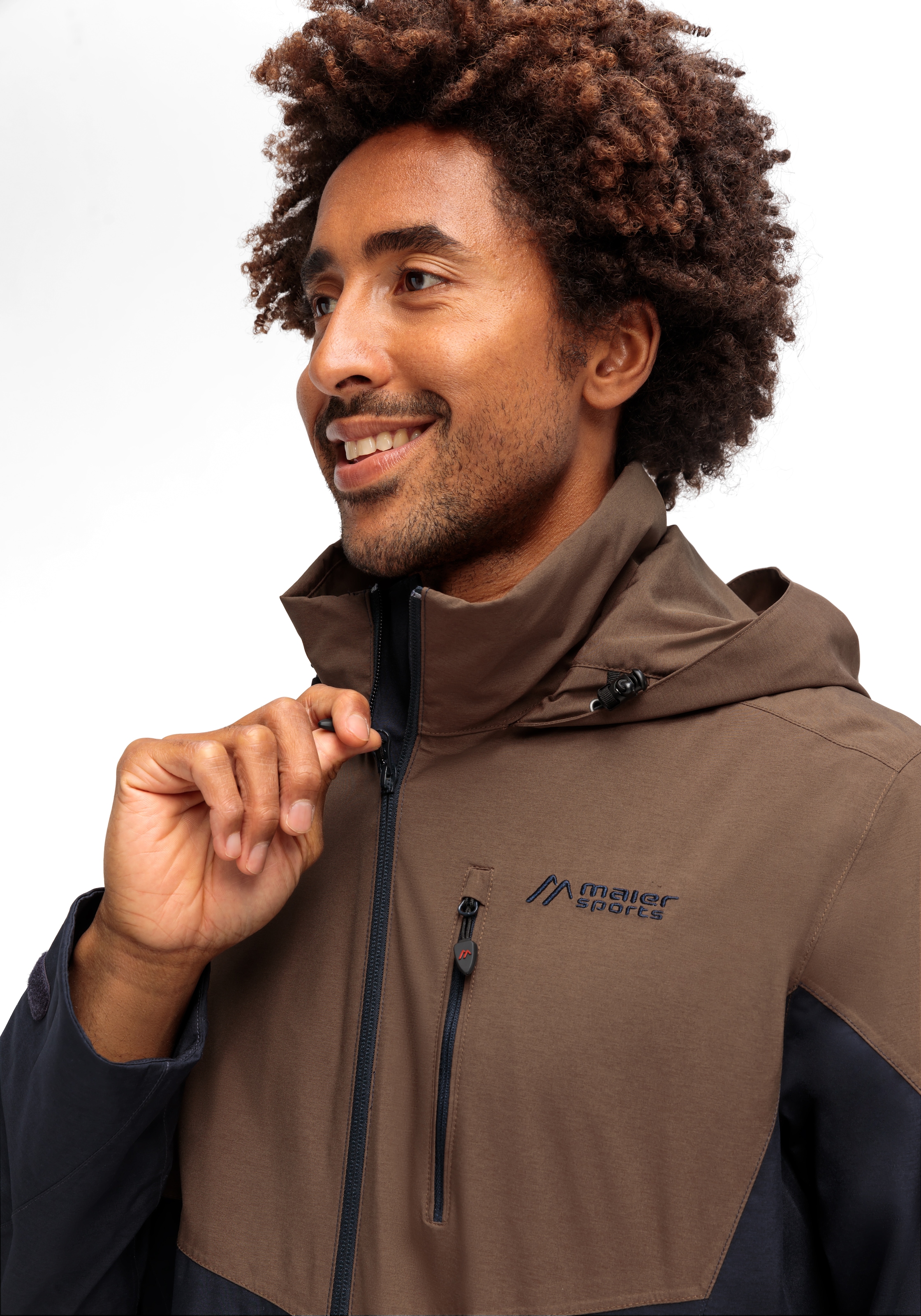 Maier Sports Outdoorjacke »Halny rec M«, Herren Funktionsjacke, wasserdichte Regenjacke mit Kapuze, Wanderjacke