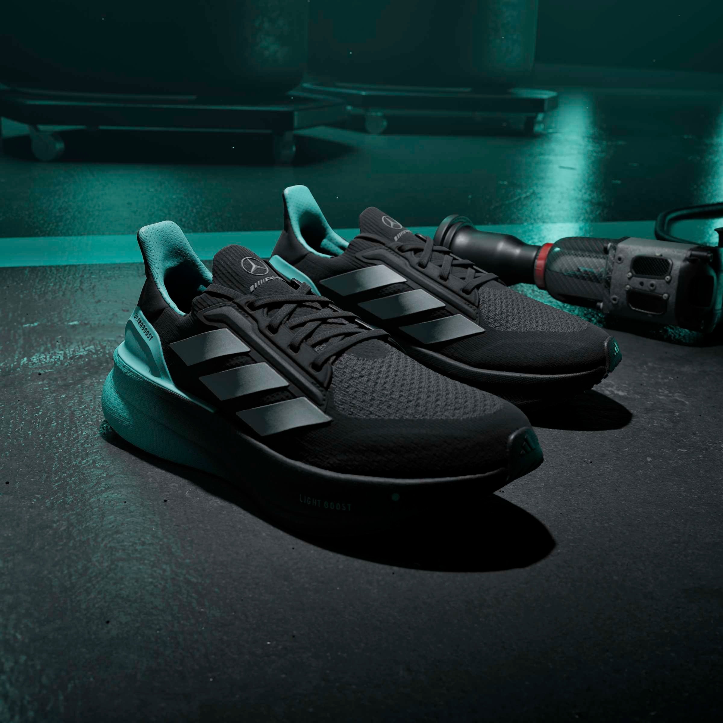 adidas Performance Laufschuh »ULTRABOOST 5X M MER«  Mercedes AMG Motorsport