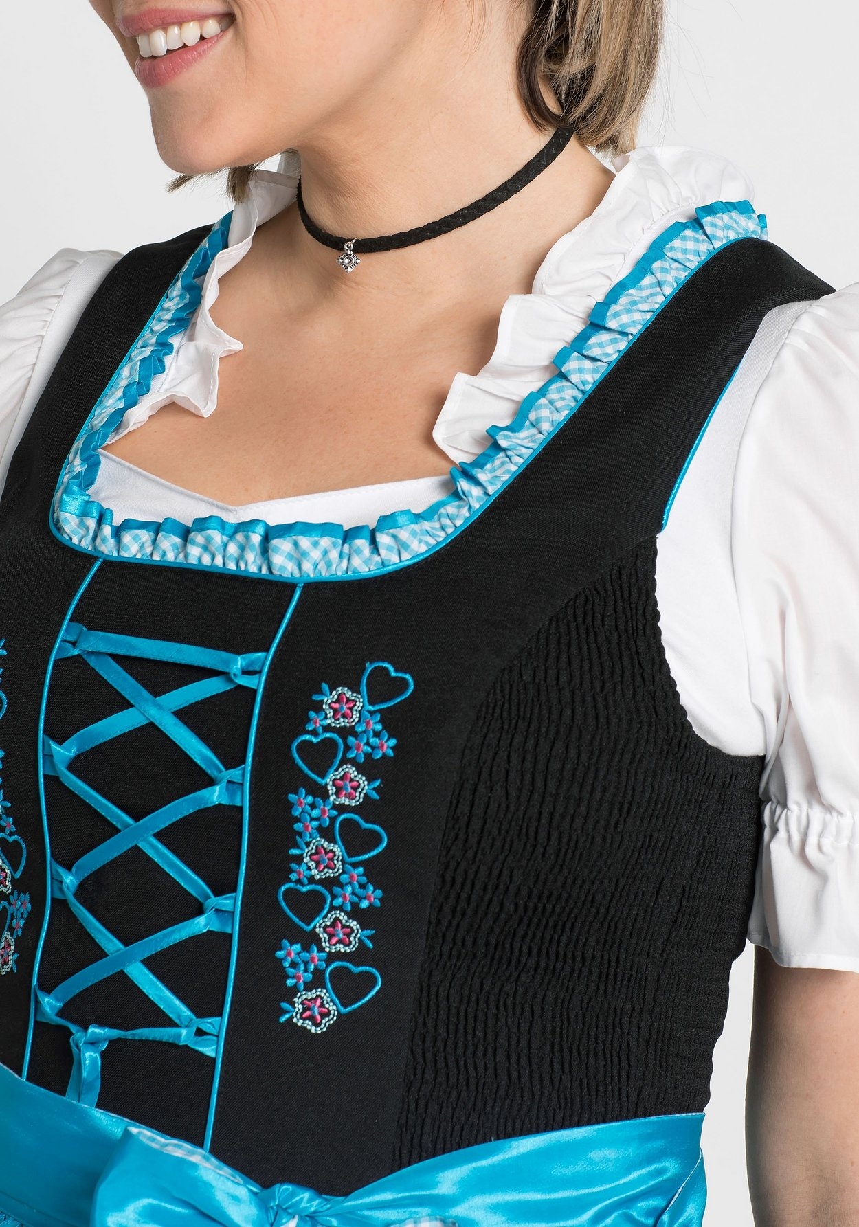 Sheego Dirndl »Dirndl mit Schürze 2tlg.«, mit Schürze 2tlg.