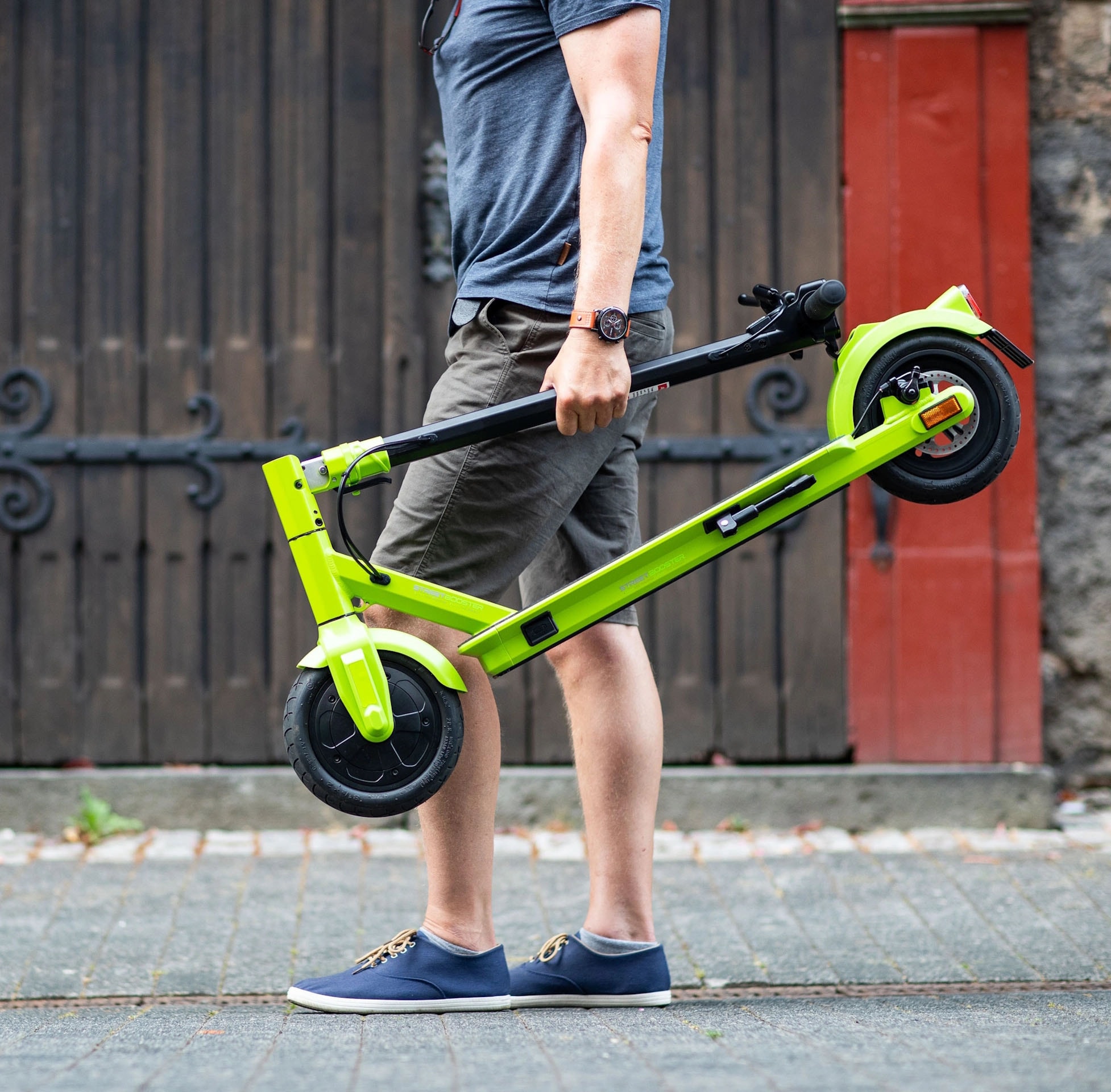 STREETBOOSTER E-Scooter »One«, mit Straßenzulassung, bis zu 35 km Reichweite