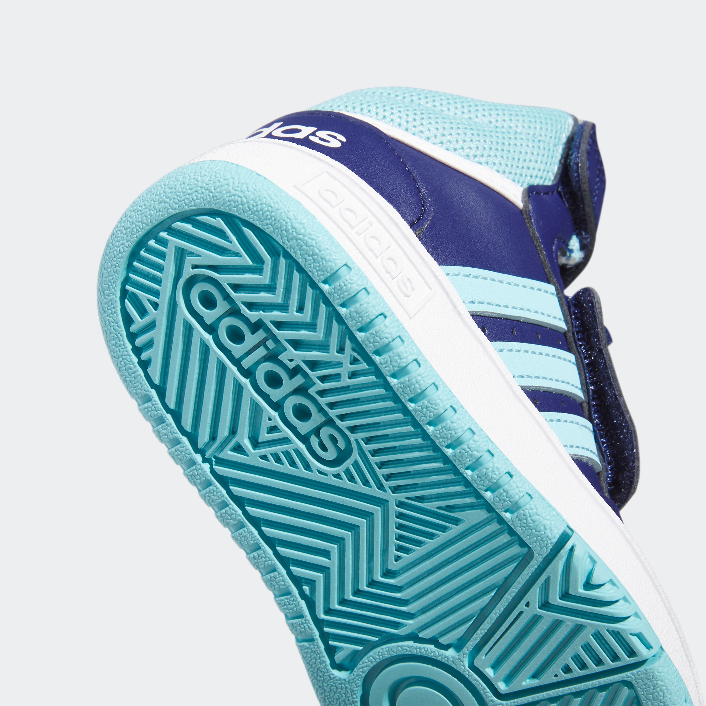 adidas Sportswear Sneaker »HOOPS MID«