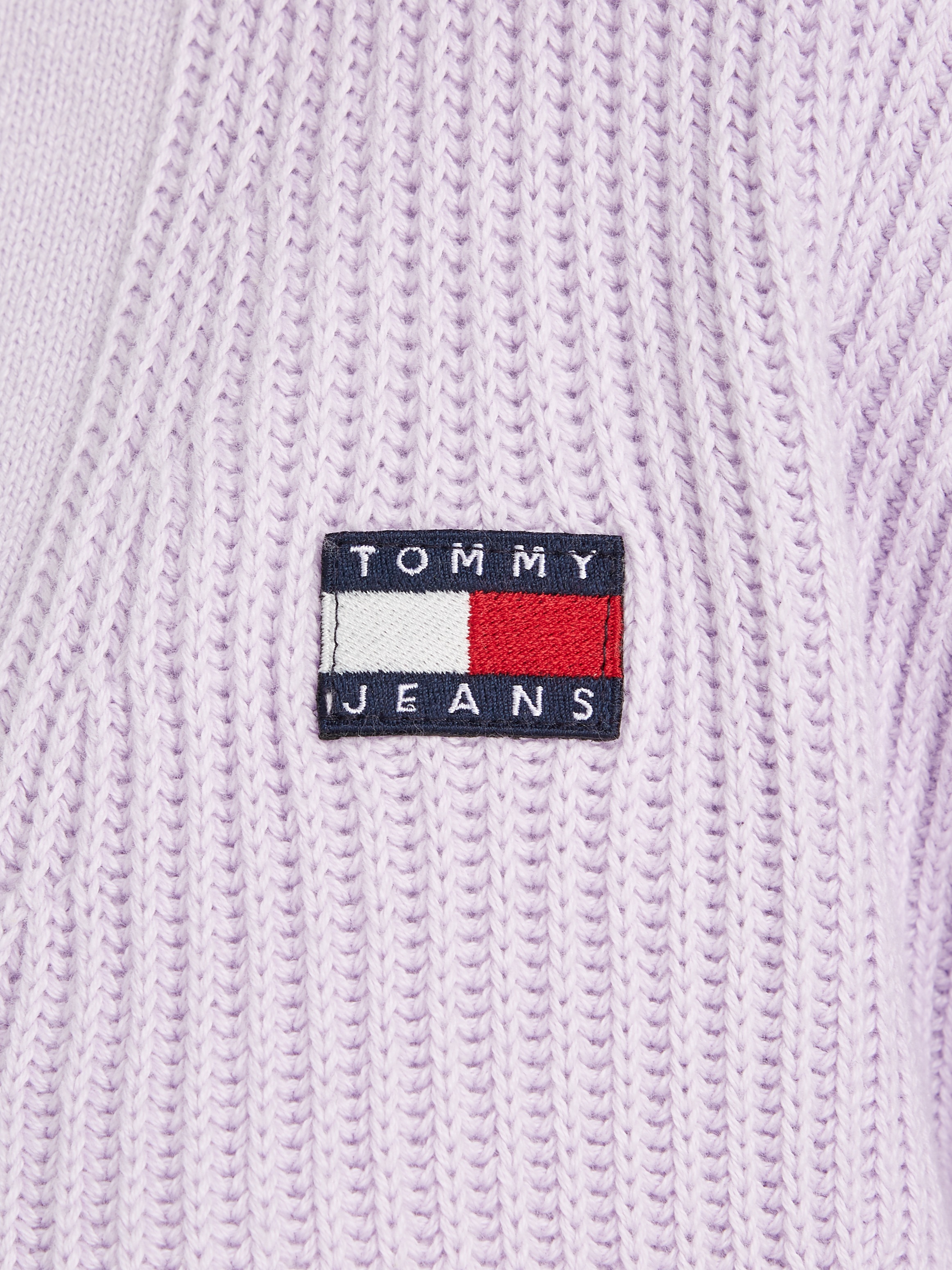 Tommy Jeans Strickjacke »TJW ESSENTIAL BADGE CARDIGAN«, mit Logopatch
