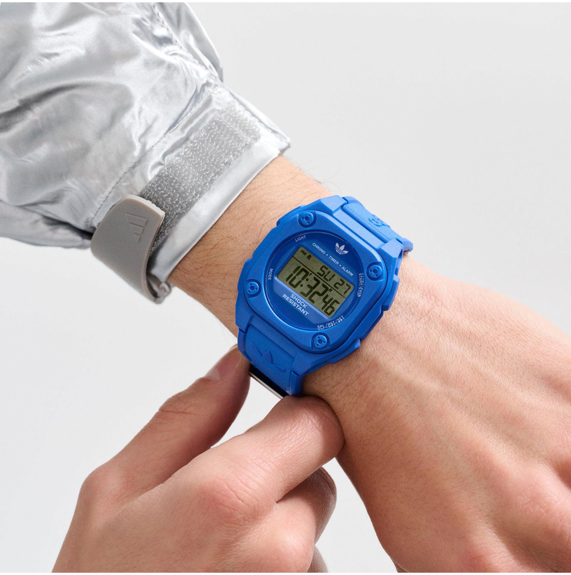 adidas Originals Chronograph »CITY TECH FOUR«, Quarzuhr, Armbanduhr, Herrenuhr, Damenuhr,Datum, Stoppfunktion,digital