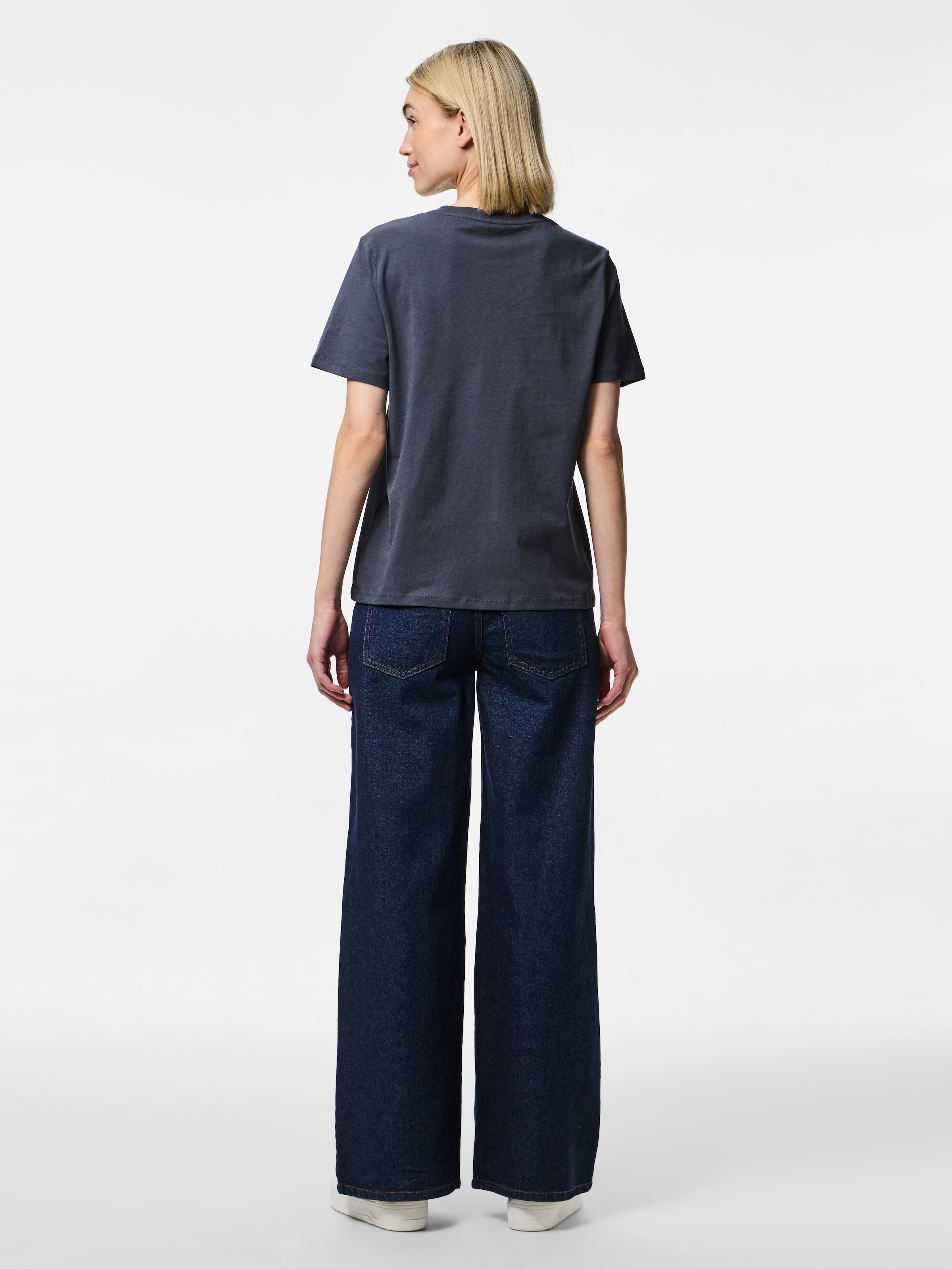pieces Rundhalsshirt »PCRIA SS SOLID TEE NOOS BC« Baumwolle, regular fit