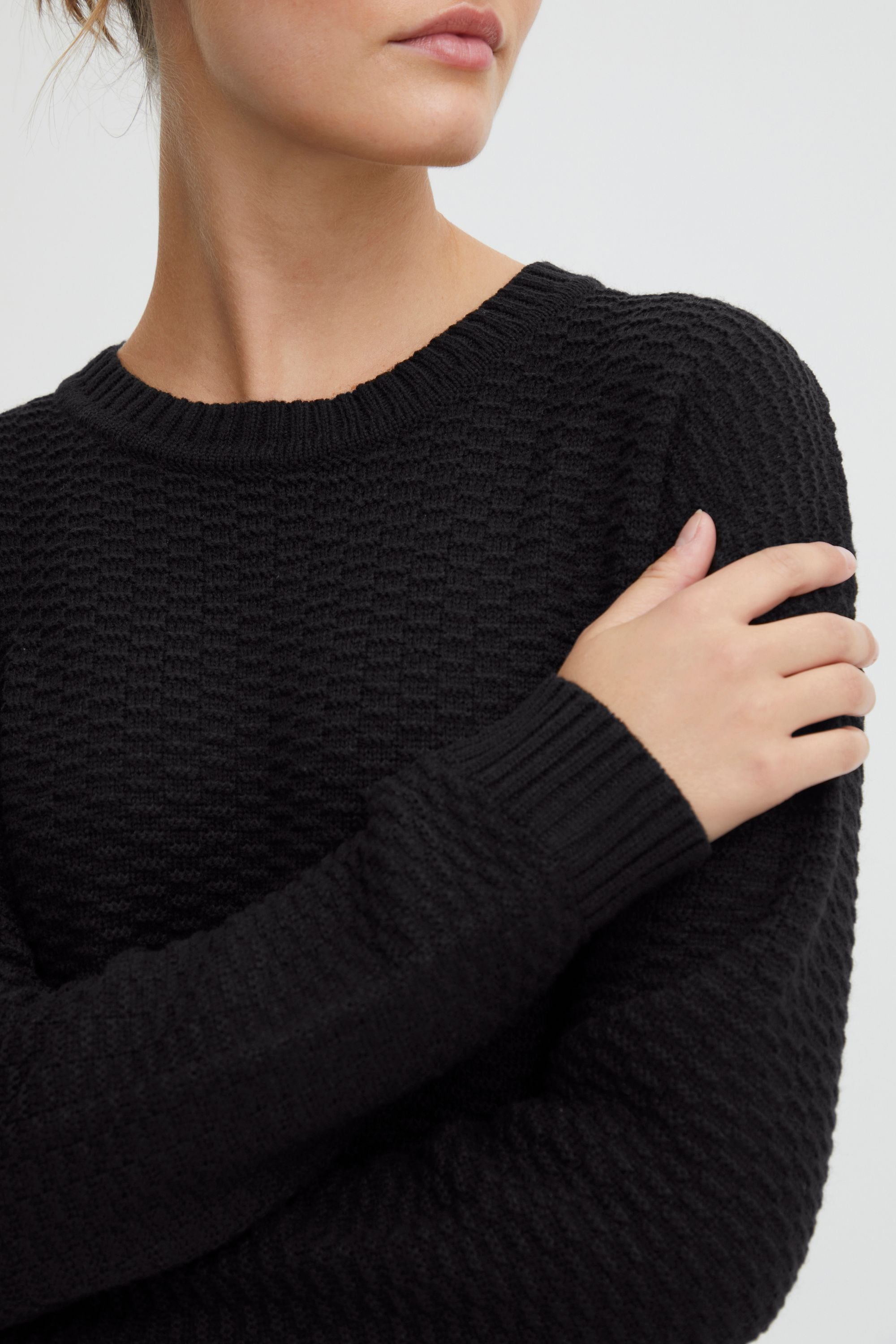 OXMO Strickkleid »Strickkleid OXMilika«