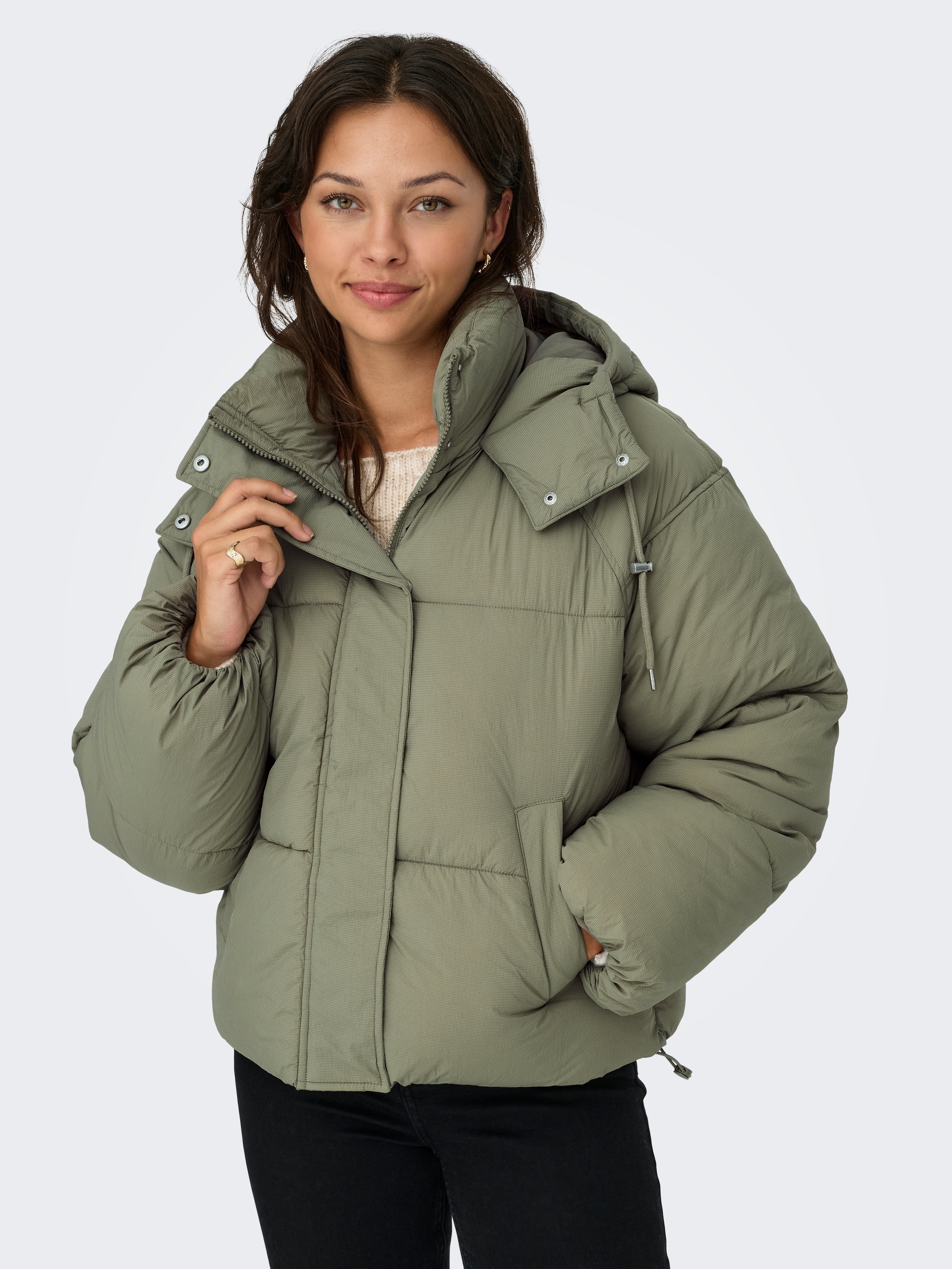ONLY Steppjacke »ONLHOPE SHORT PUFFER JACKET CC OTW« mit Kapuze