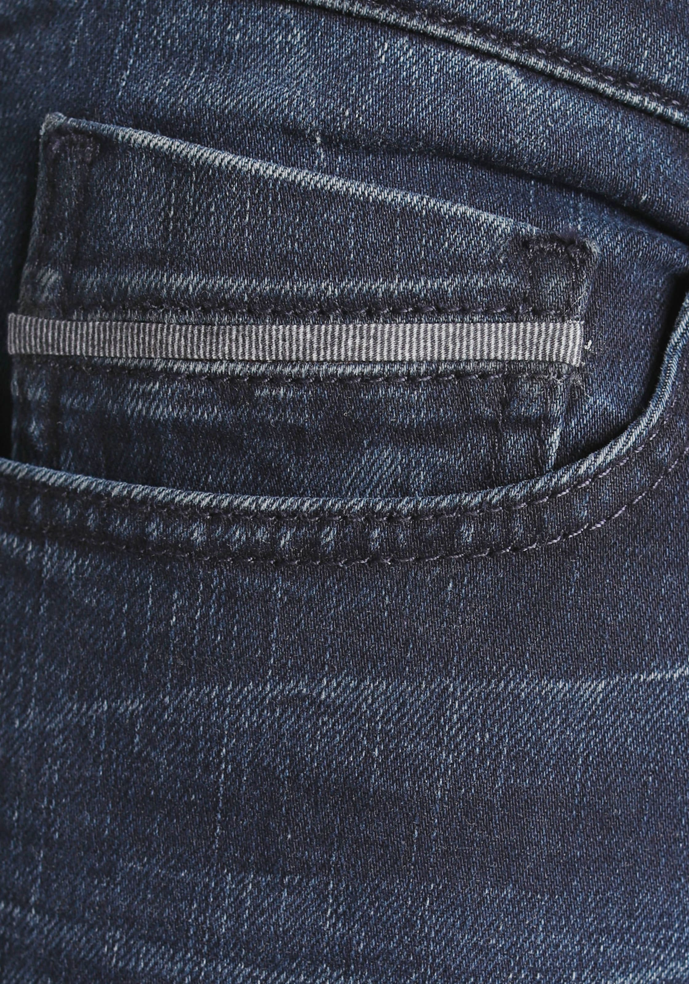 Bruno Banani Straight-Jeans »Dylan«, gerade Beinform, Used-Waschung, niedrige Leibhöhe