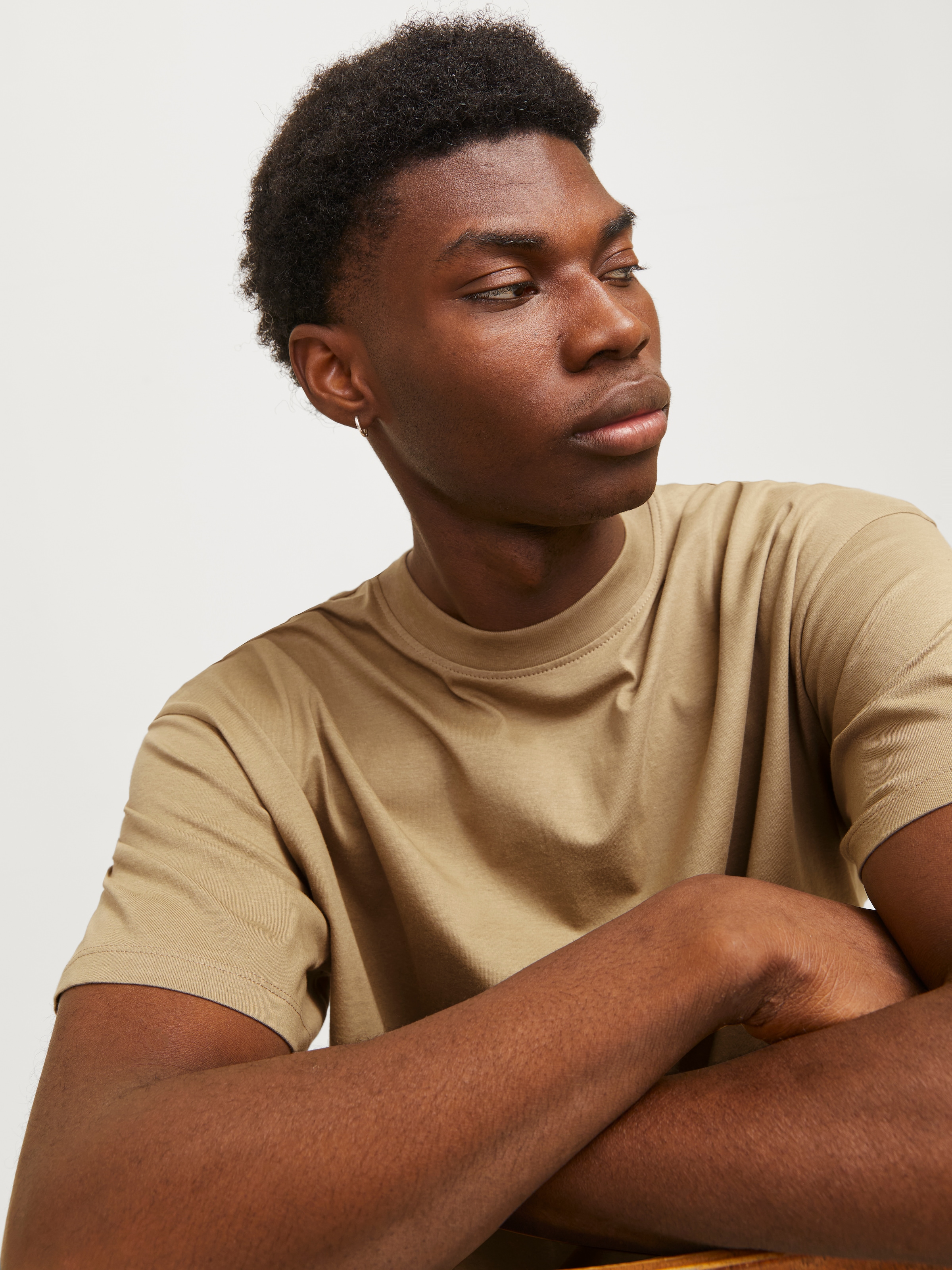 Jack & Jones Oversize-Shirt »JJEBRADLEY TEE SS O-NECK NOOS«, mit Rundhalsausschnitt