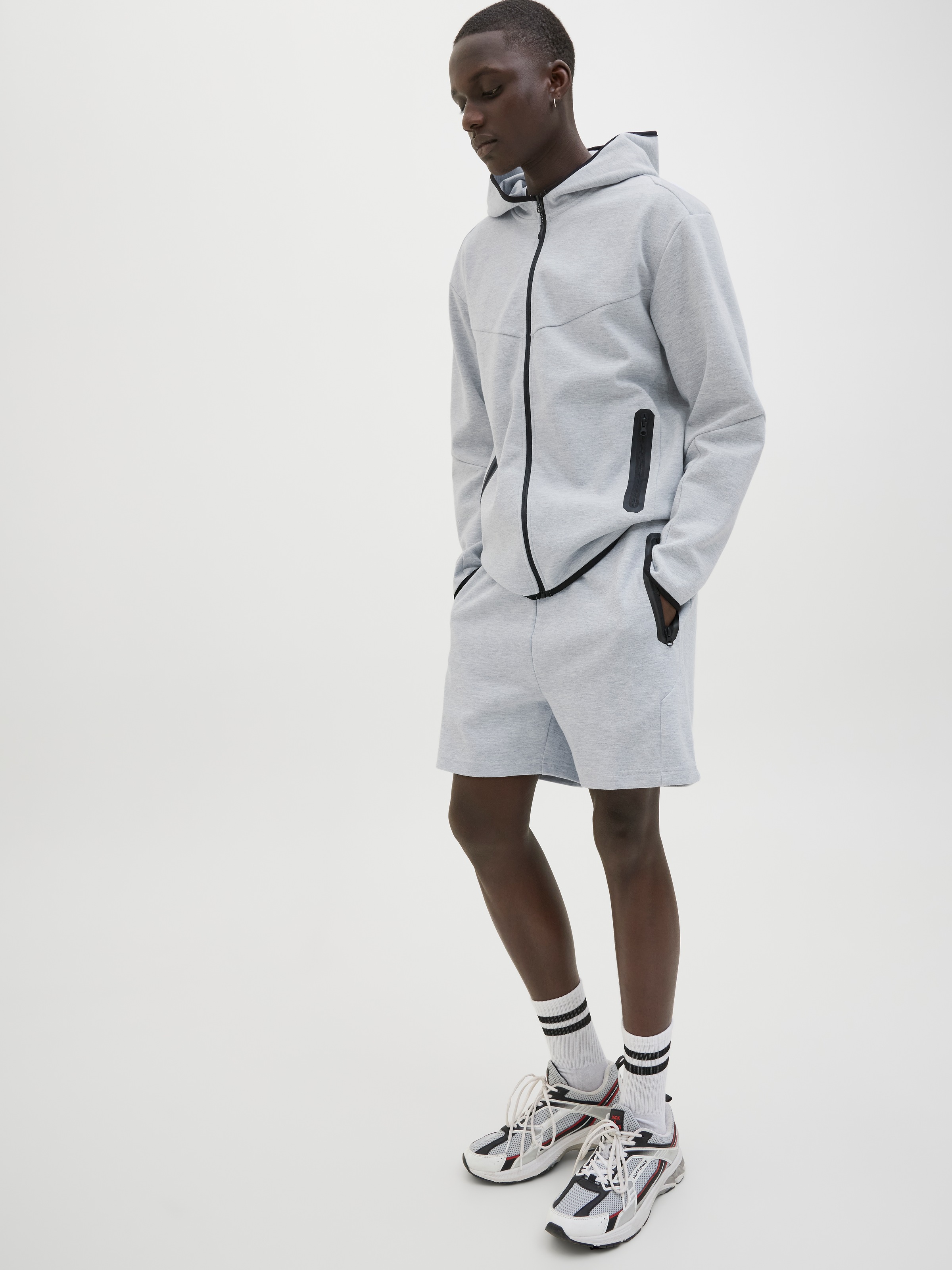Jack & Jones Relaxshorts »JPSTGORDON FUSION SWEAT SHORTS SRT SN«