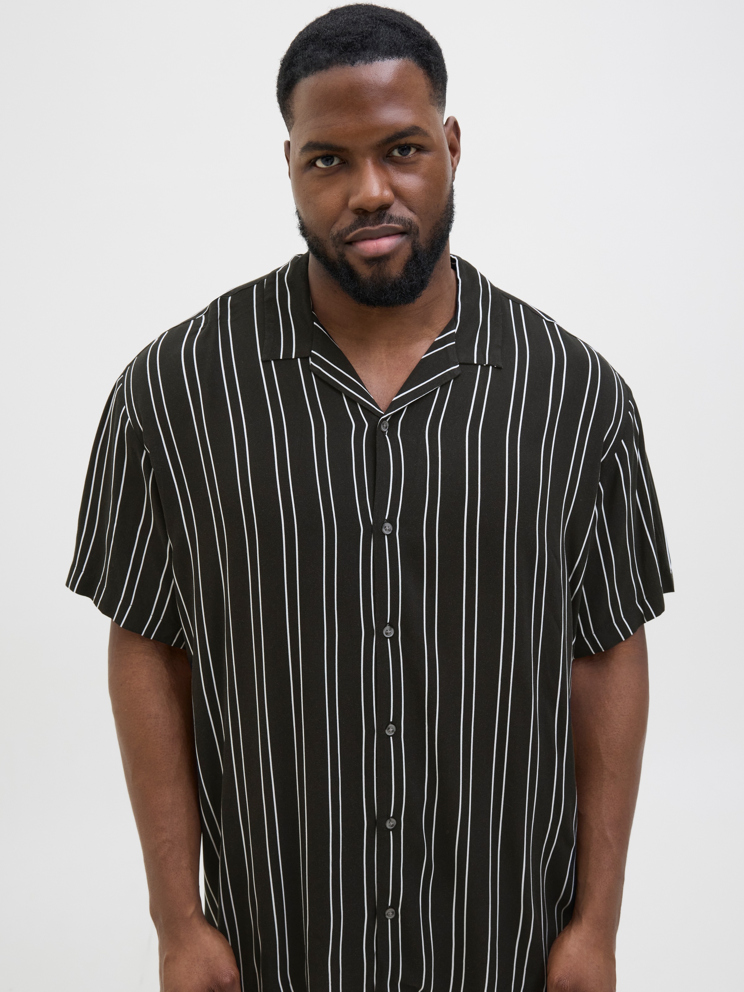 Jack & Jones PlusSize Kurzarmhemd »JJEJEFF STRIPE RESORT SHIRT SS SN PLS«