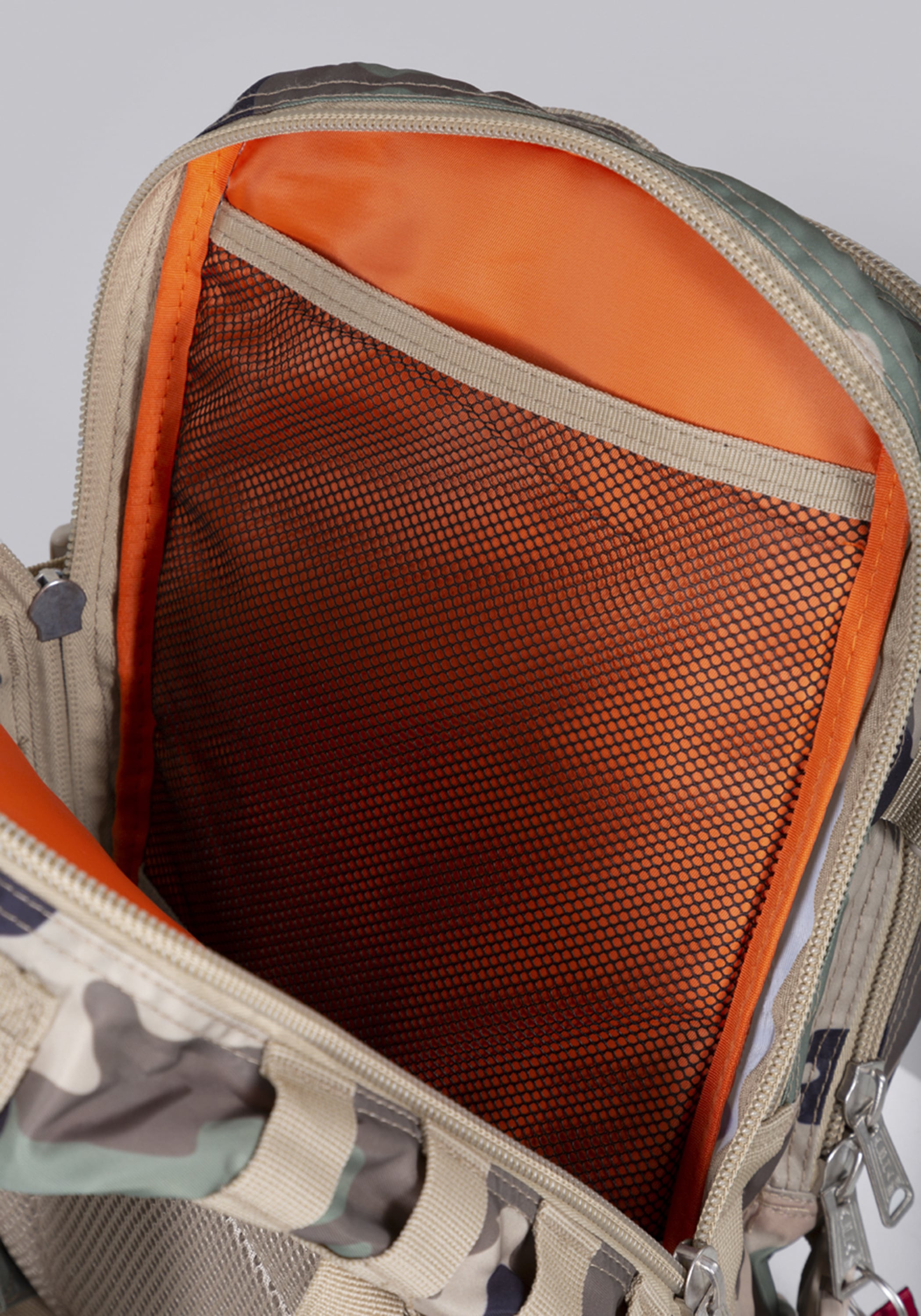 Alpha Industries Schultertasche »Alpha Industries Accessoires - Bags Tactical Backpack«