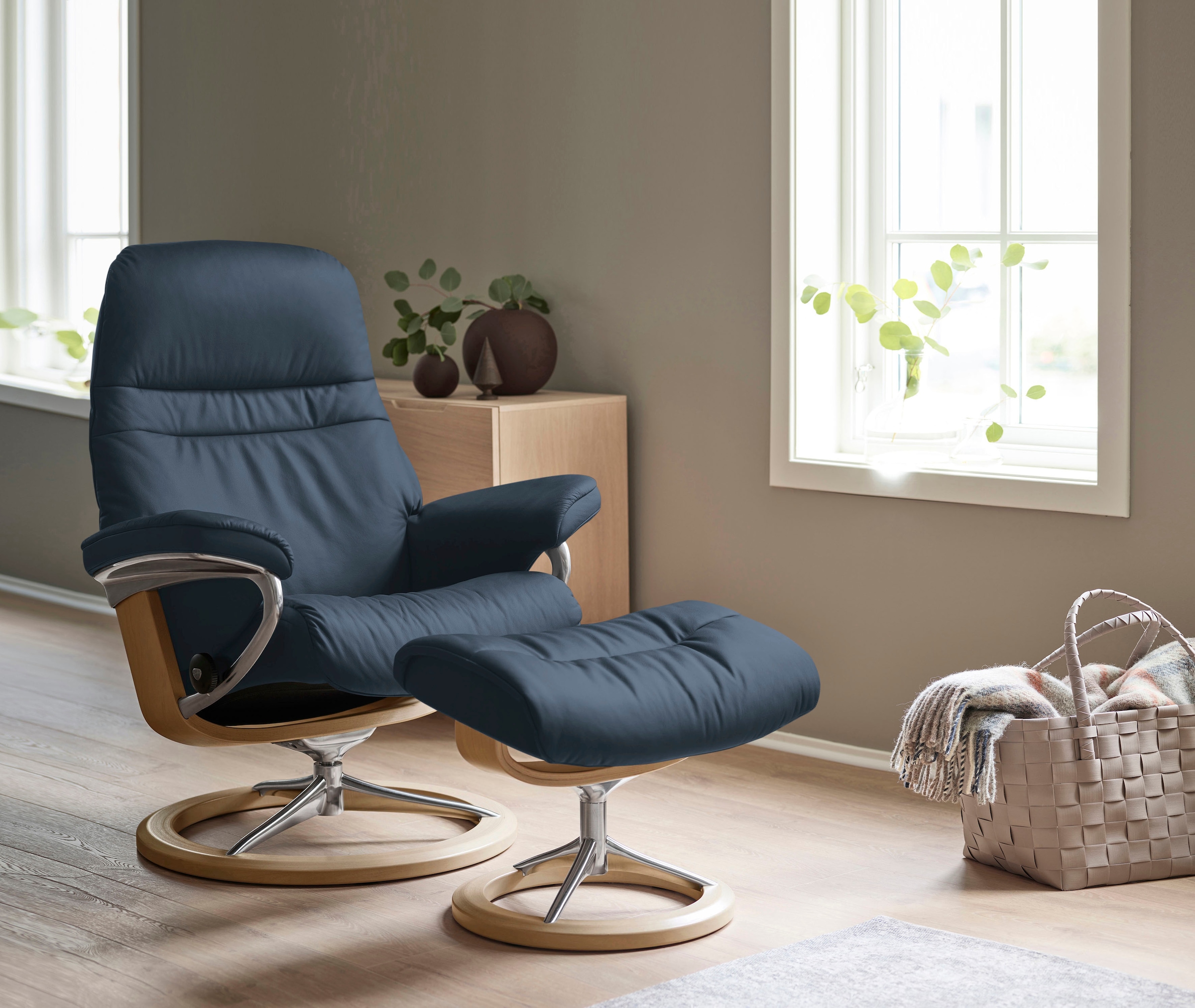 Stressless® Relaxsessel »Sunrise«, (Set, Relaxsessel mit Hocker), mit Signature Base, Größe S, Gestell Eiche